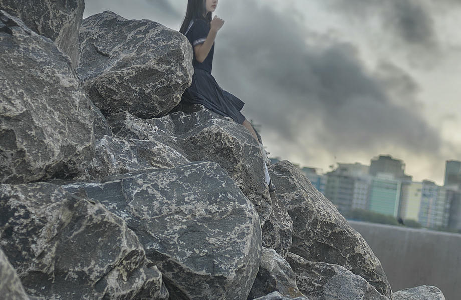 南桃Momoko NO.025 蓝jk [12P-16MB]_第1集