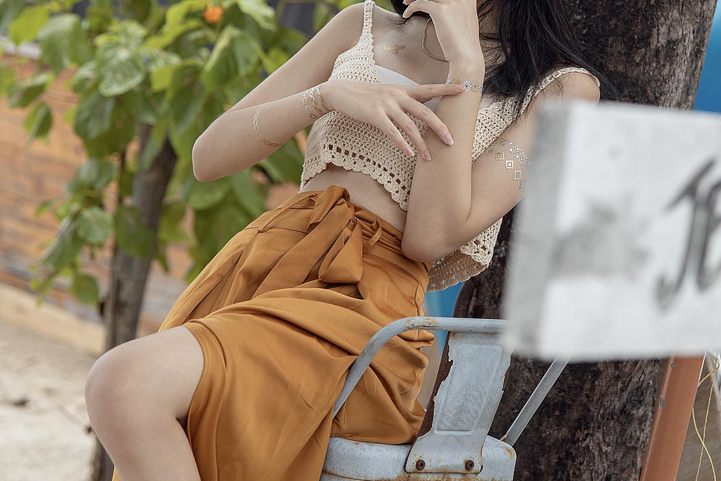 南桃Momoko NO.055 黄裤 [10P-11MB]_第1集