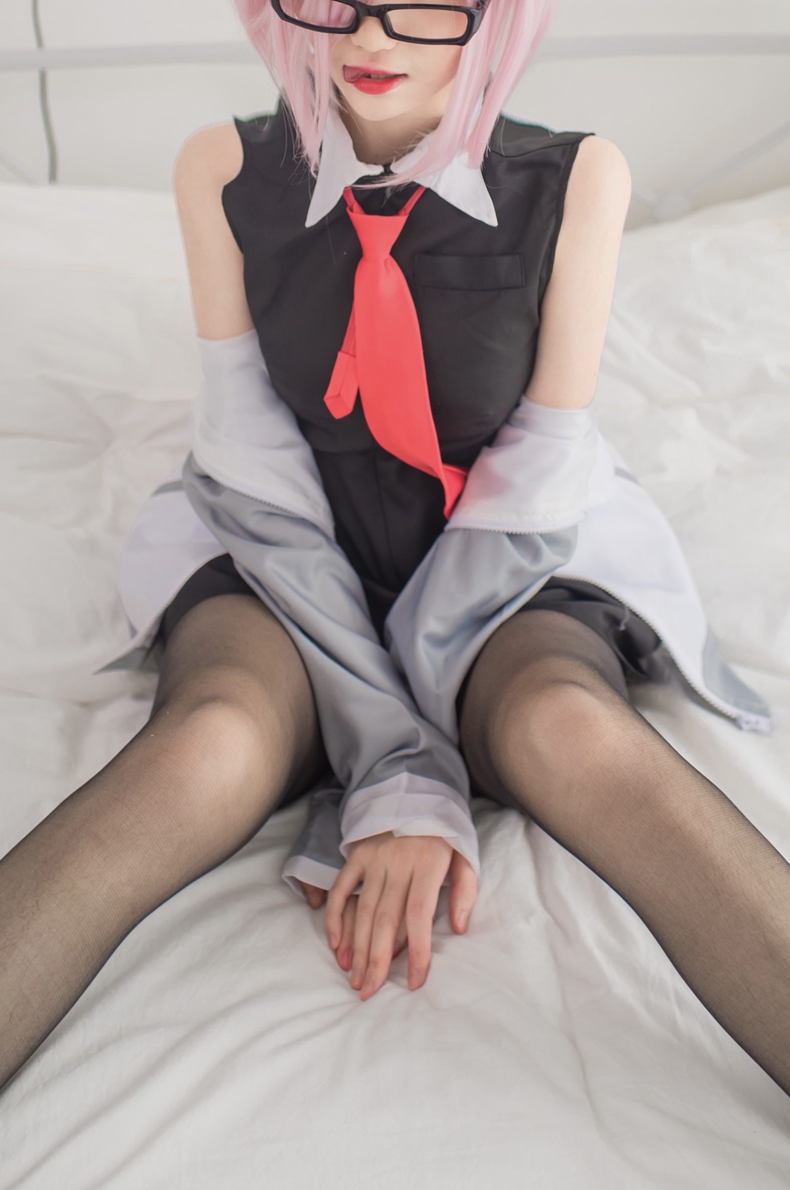 南桃Momoko NO.007 玛修制服 [29P-34MB]_第1集