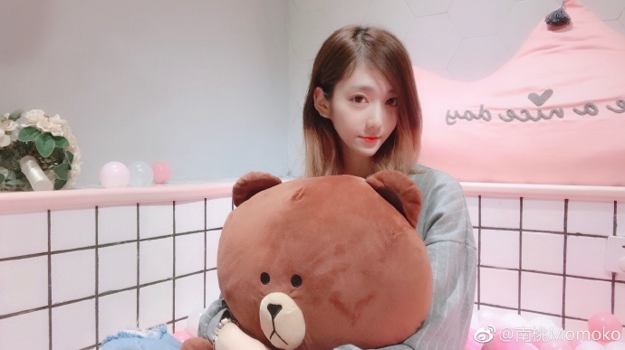 南桃Momoko NO.076 日常自拍_第1集