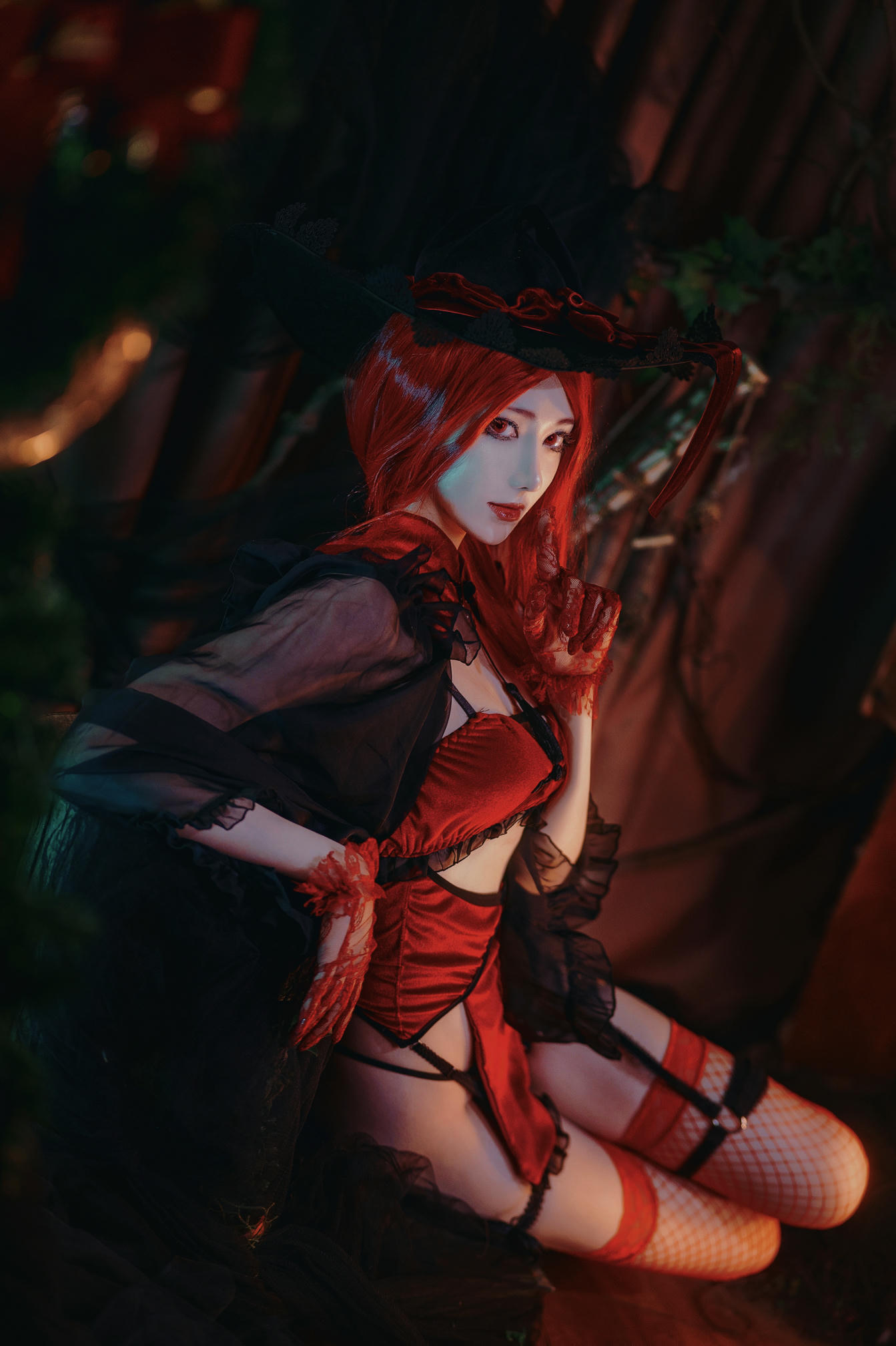 南桃Momoko NO.084 红女巫 [19P 162MB]_第1集