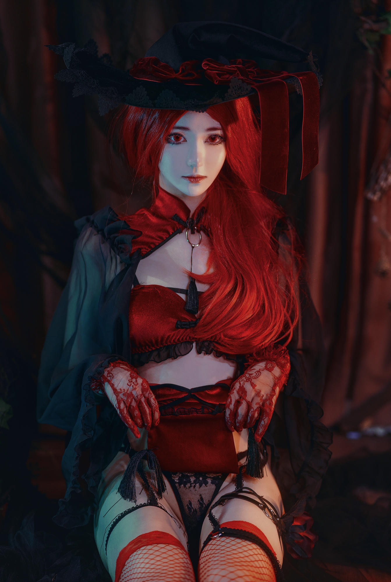 南桃Momoko NO.084 红女巫 [19P 162MB]_第1集