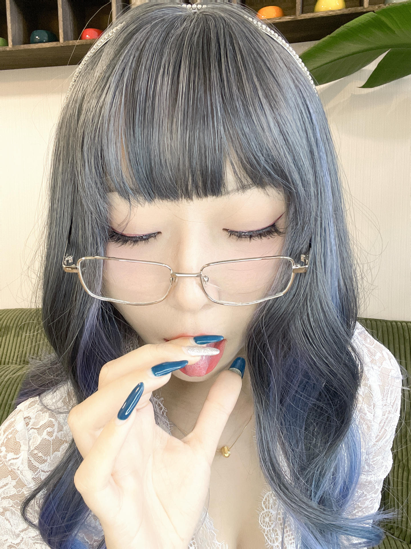 Money冷冷 NO.036 白蕾丝长裙 [73P2V 2.87GB]_第1集