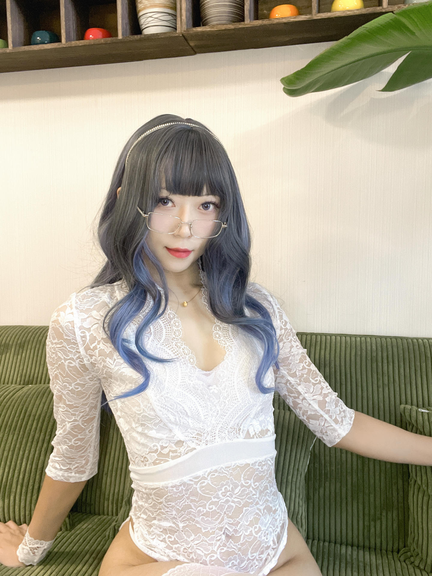 Money冷冷 NO.036 白蕾丝长裙 [73P2V 2.87GB]_第1集