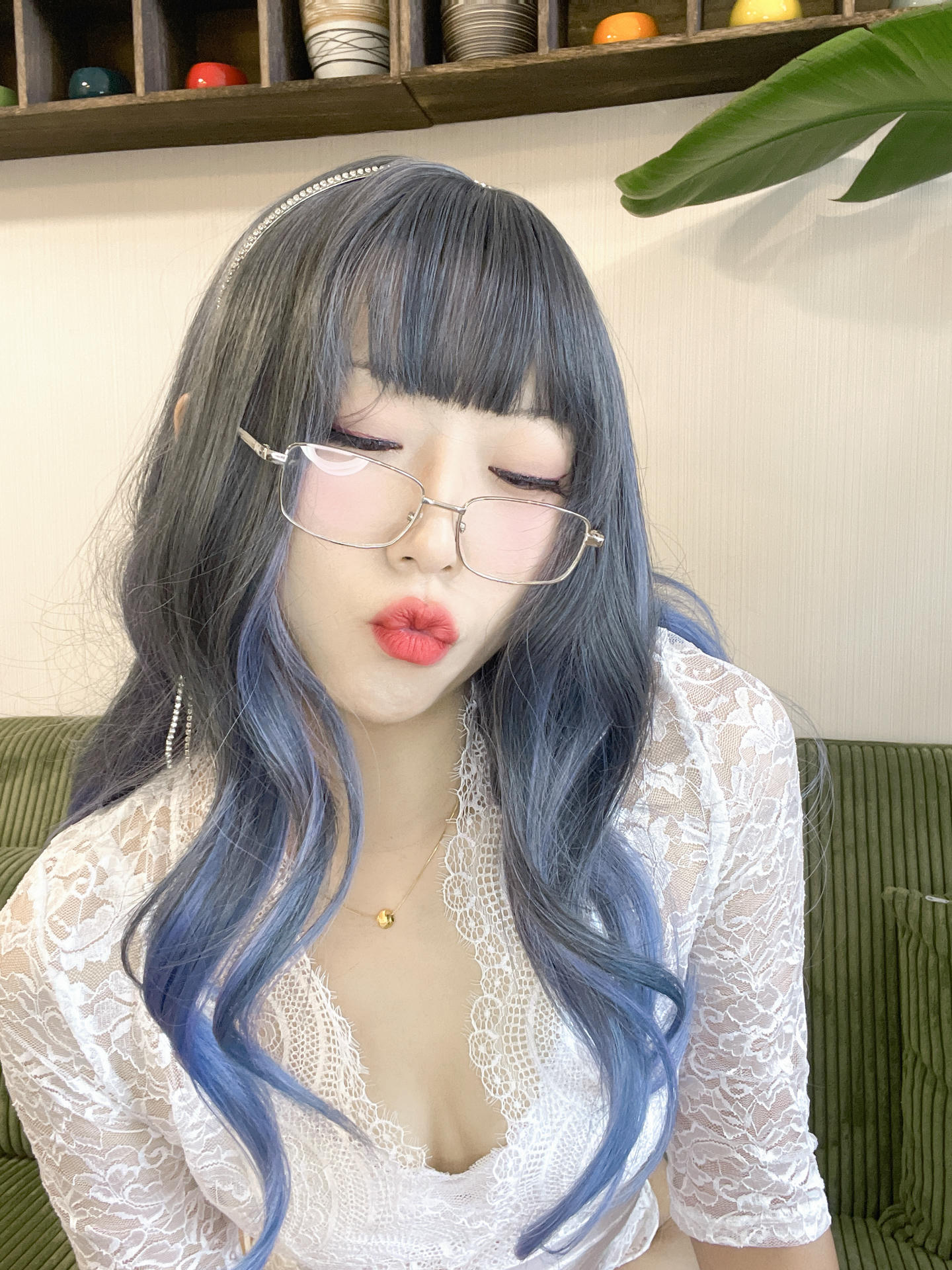 Money冷冷 NO.036 白蕾丝长裙 [73P2V 2.87GB]_第1集