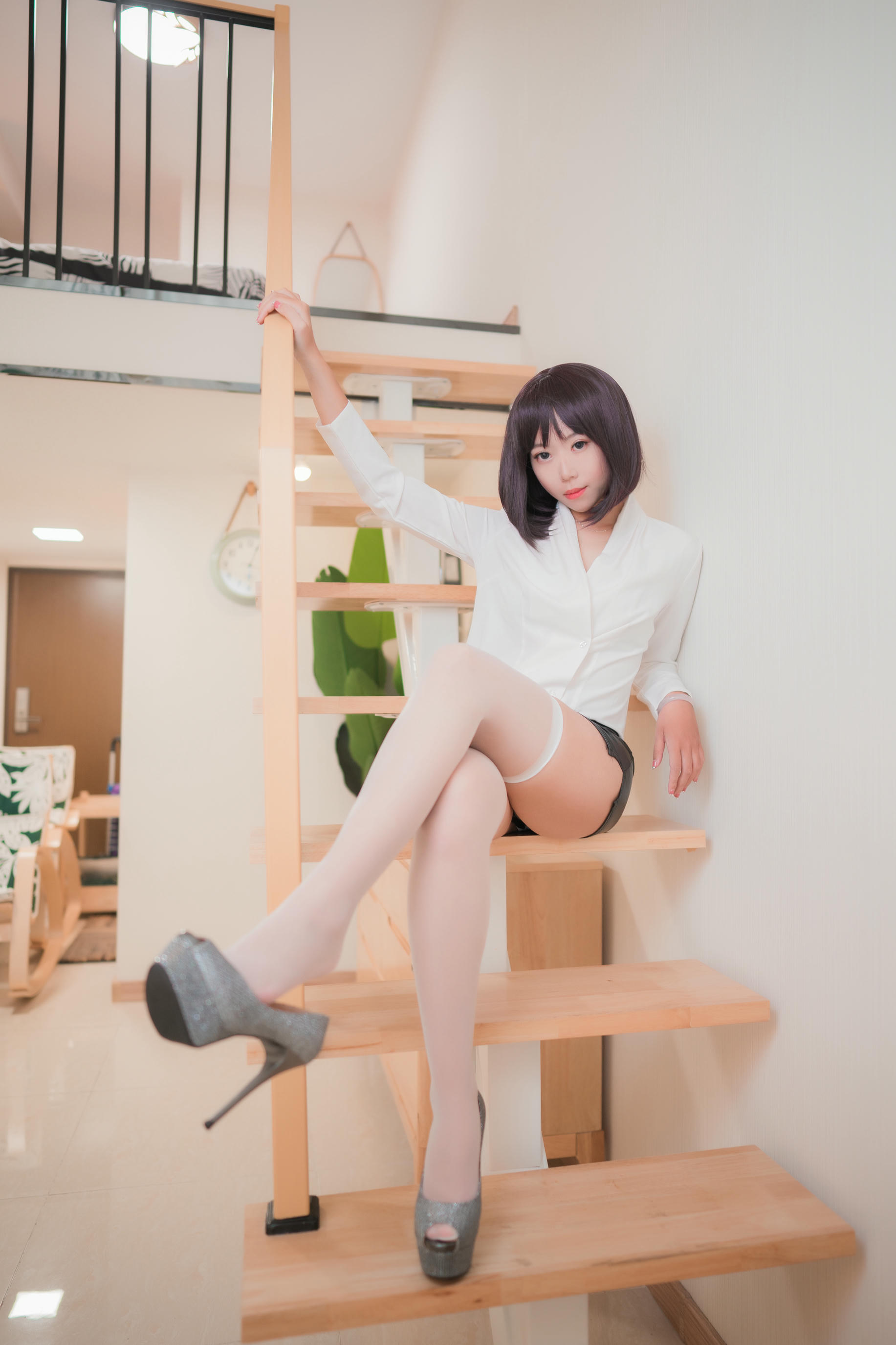 Money冷冷 NO.040 OL职业套装 [46P／286MB]_第1集