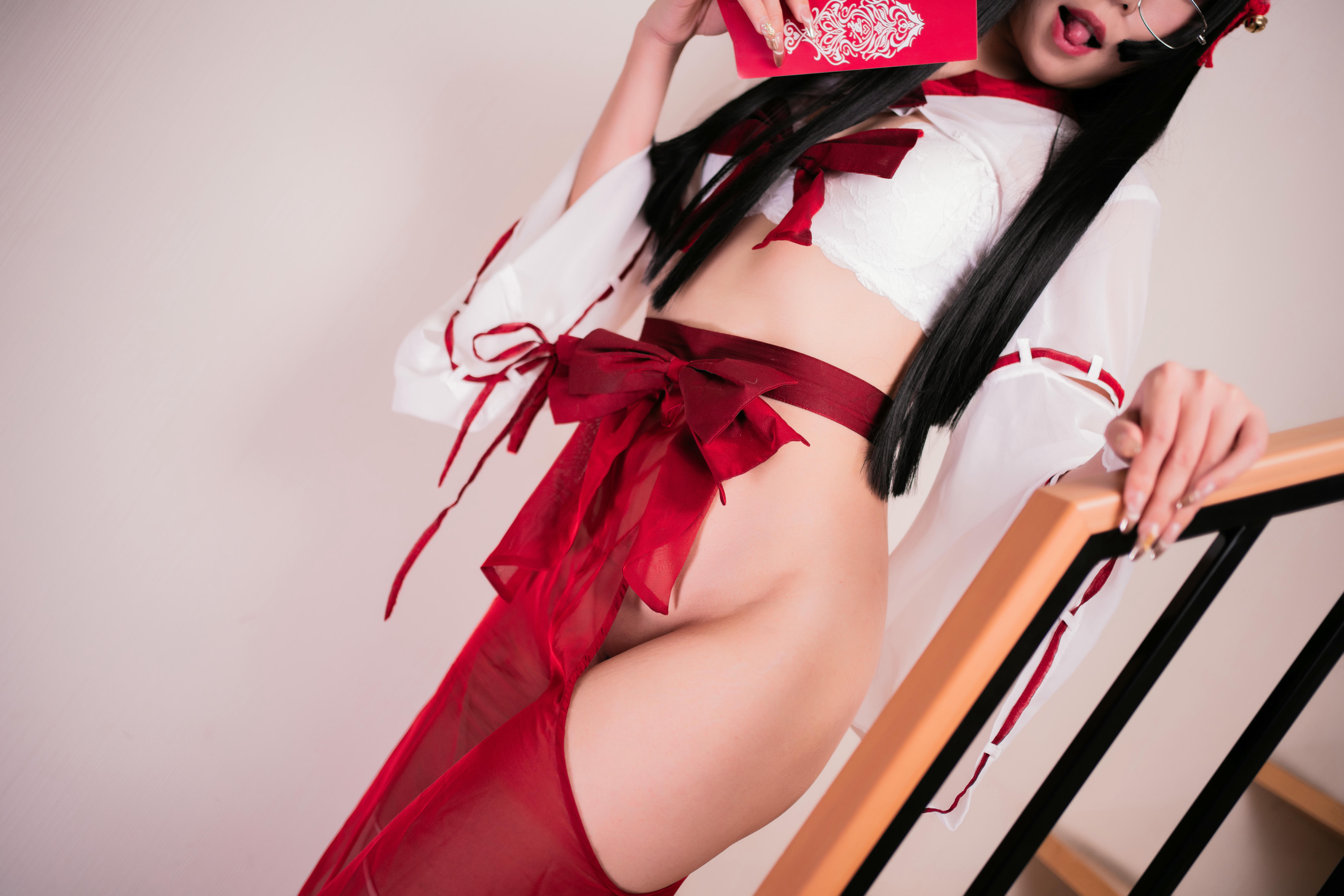 Money冷冷 NO.043 巫女 大图 [60P2V 2.34GB]_第3集