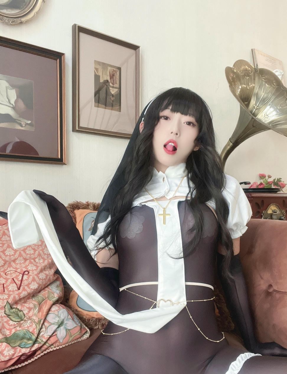 Money冷冷 NO.045 修女[61P 189.7M]_第1集