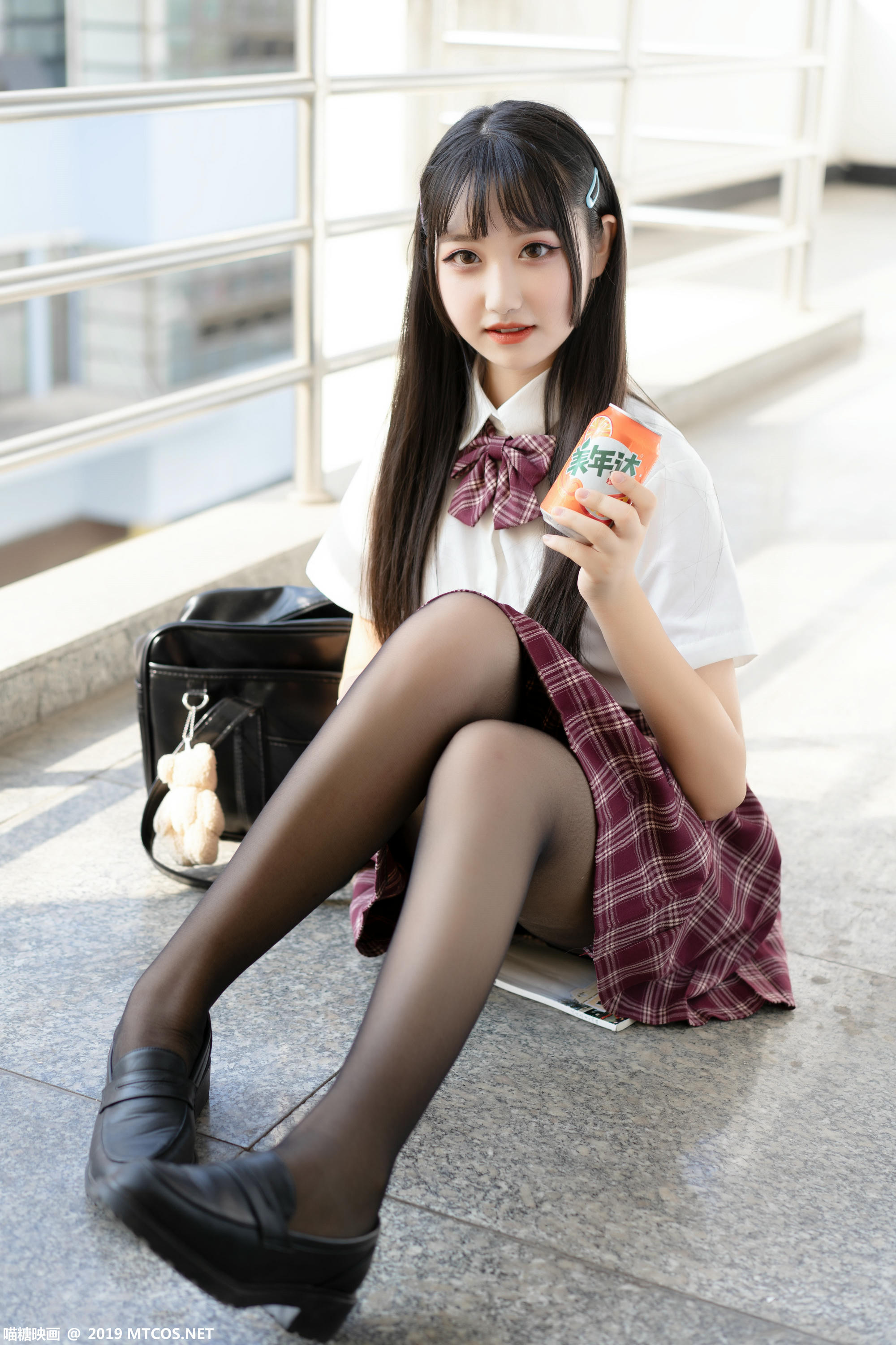 [喵糖映画] VOL.023 制服学妹[44P／368MB]_第1集