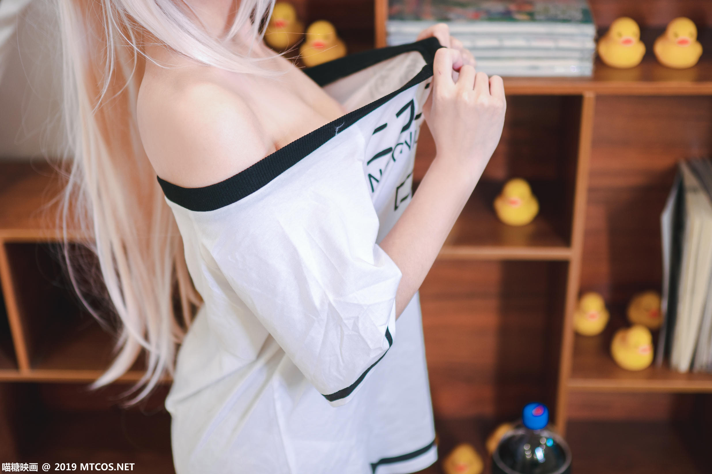 [喵糖映画] VOL.024 蠢沫沫 凌波宅T[41P／623MB]_第1集