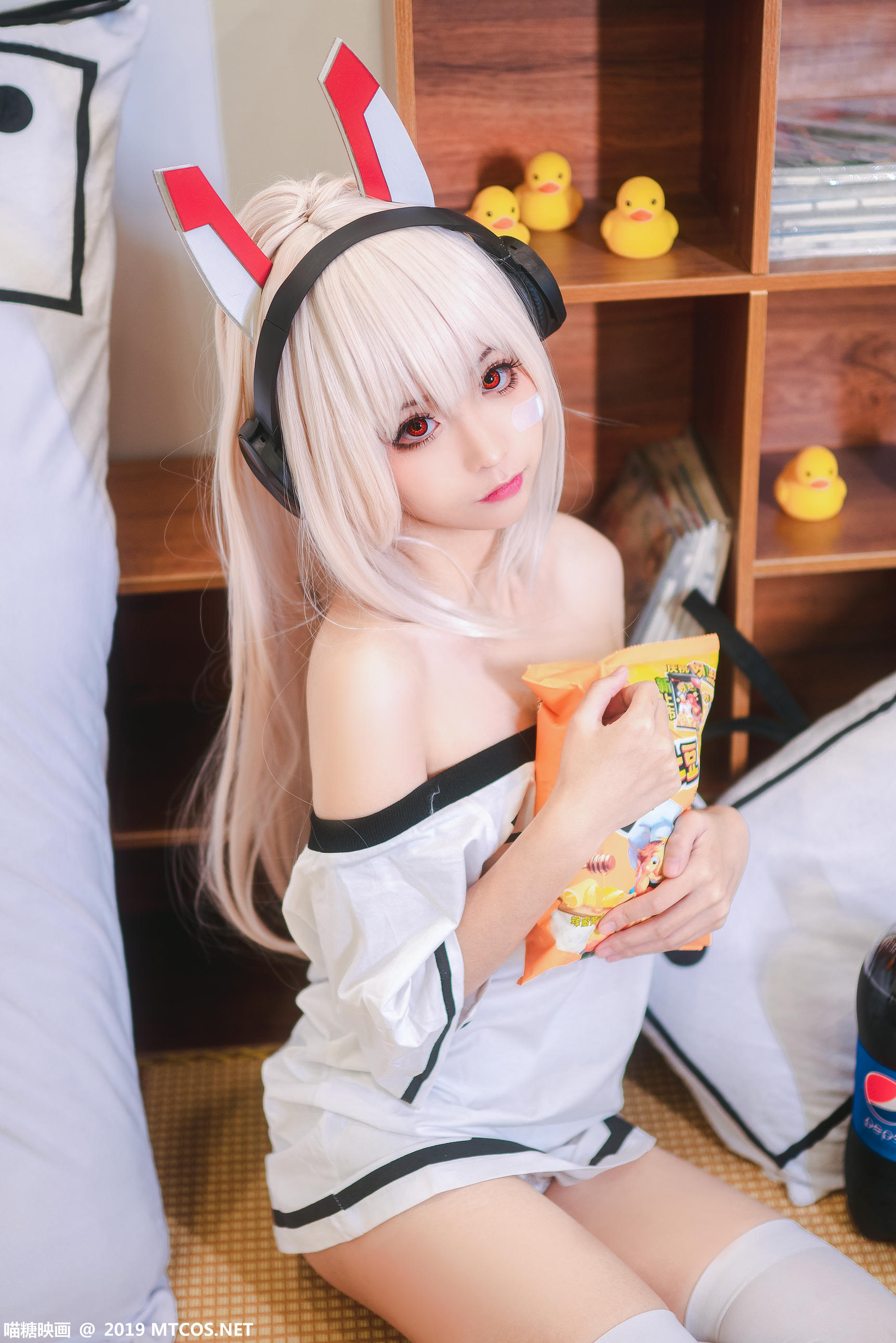 [喵糖映画] VOL.024 蠢沫沫 凌波宅T[41P／623MB]_第1集