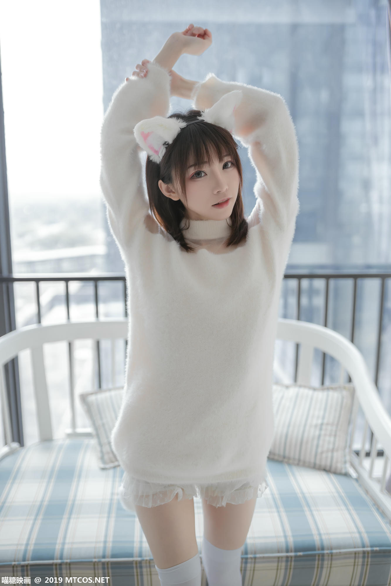 [喵糖映画] VOL.027 Kitaro_绮太郎 白喵女友[41P／189MB]_第1集