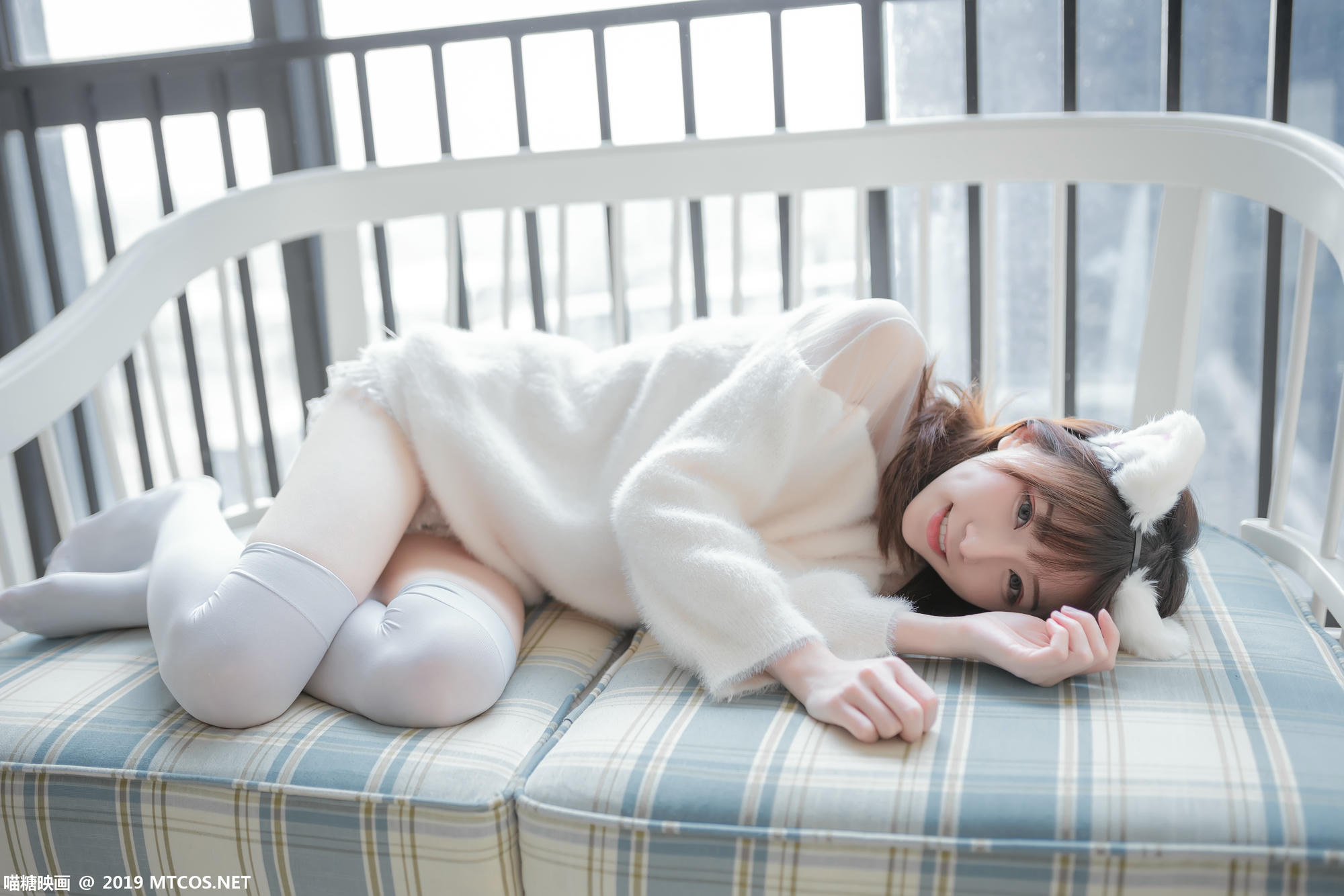 [喵糖映画] VOL.027 Kitaro_绮太郎 白喵女友[41P／189MB]_第2集