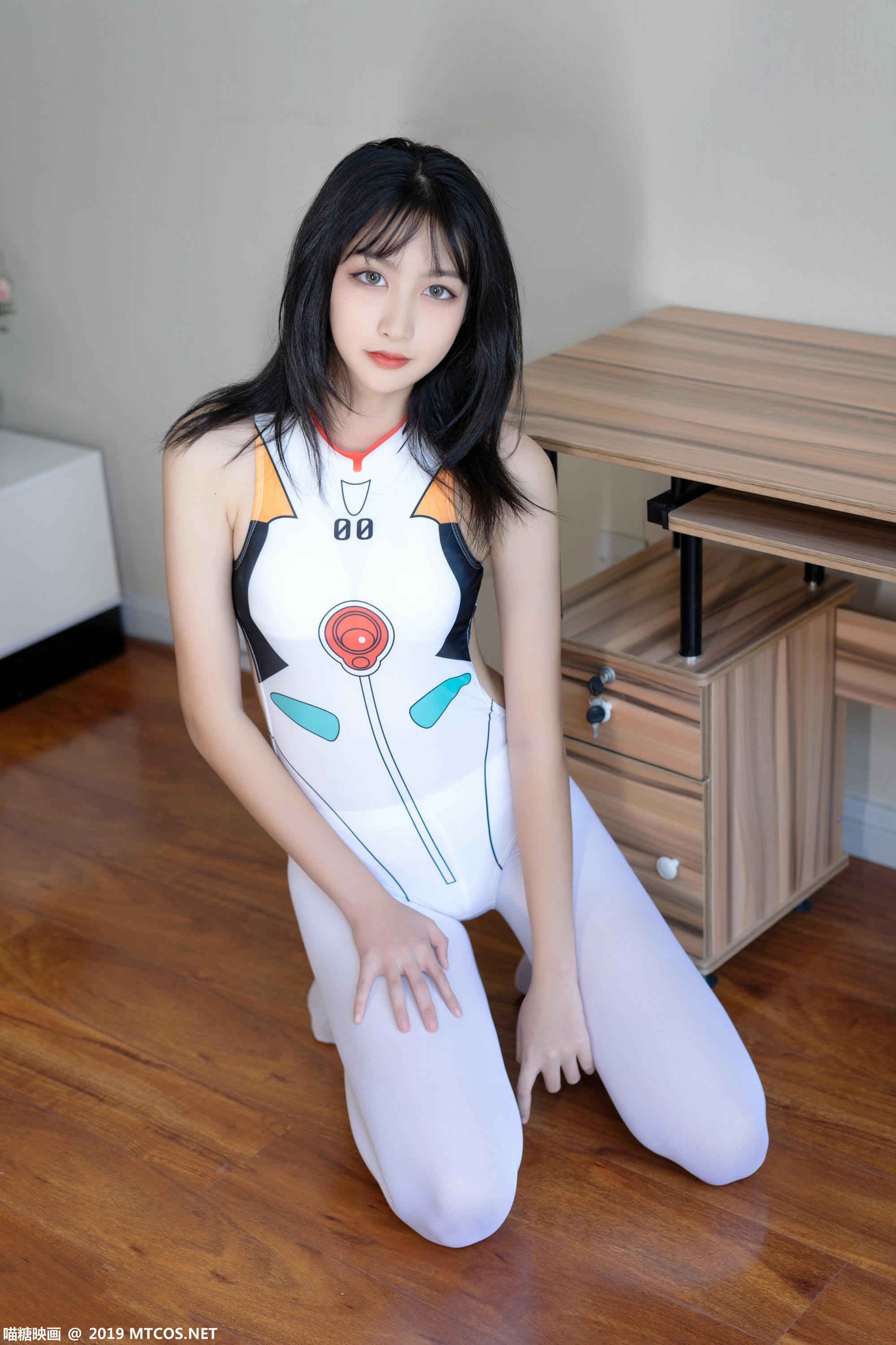 [喵糖映画] VOL.031 白丝死库水[40P／274MB]_第2集