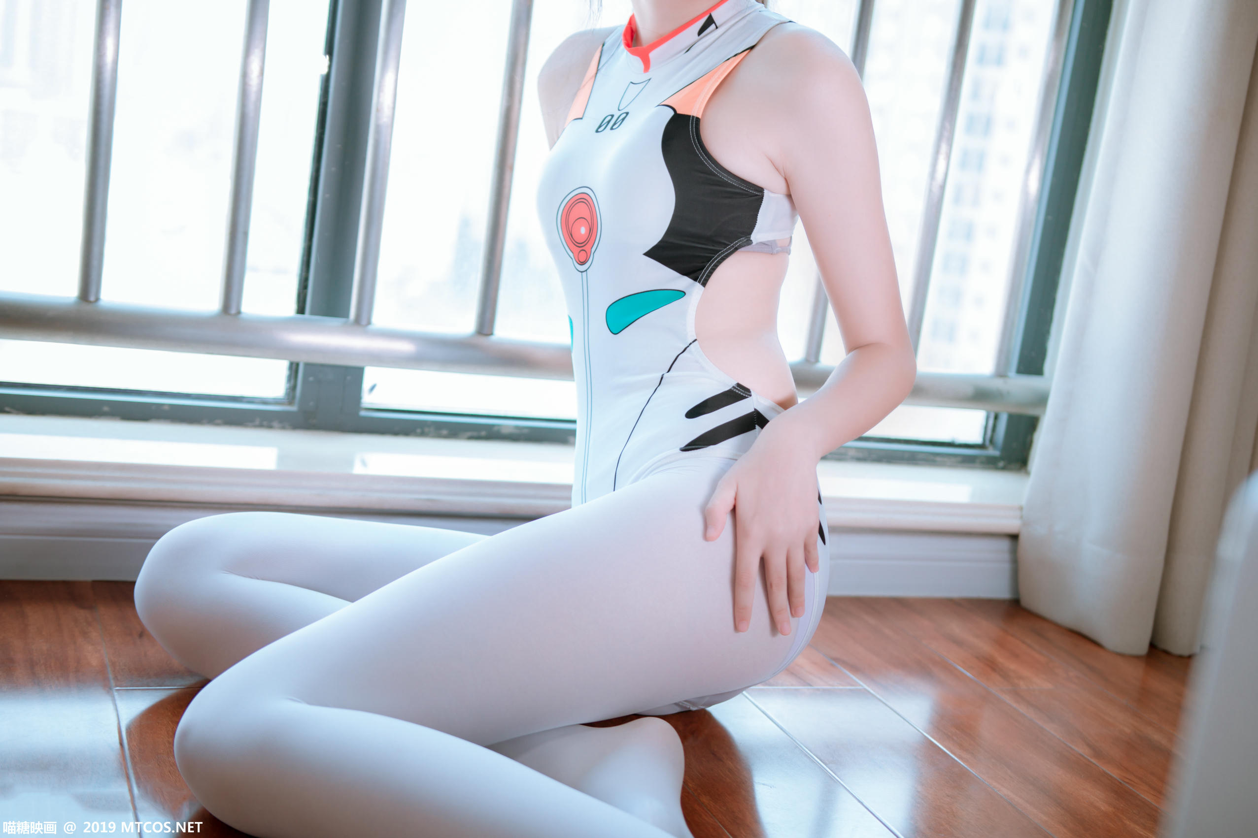 [喵糖映画] VOL.031 白丝死库水[40P／274MB]_第1集