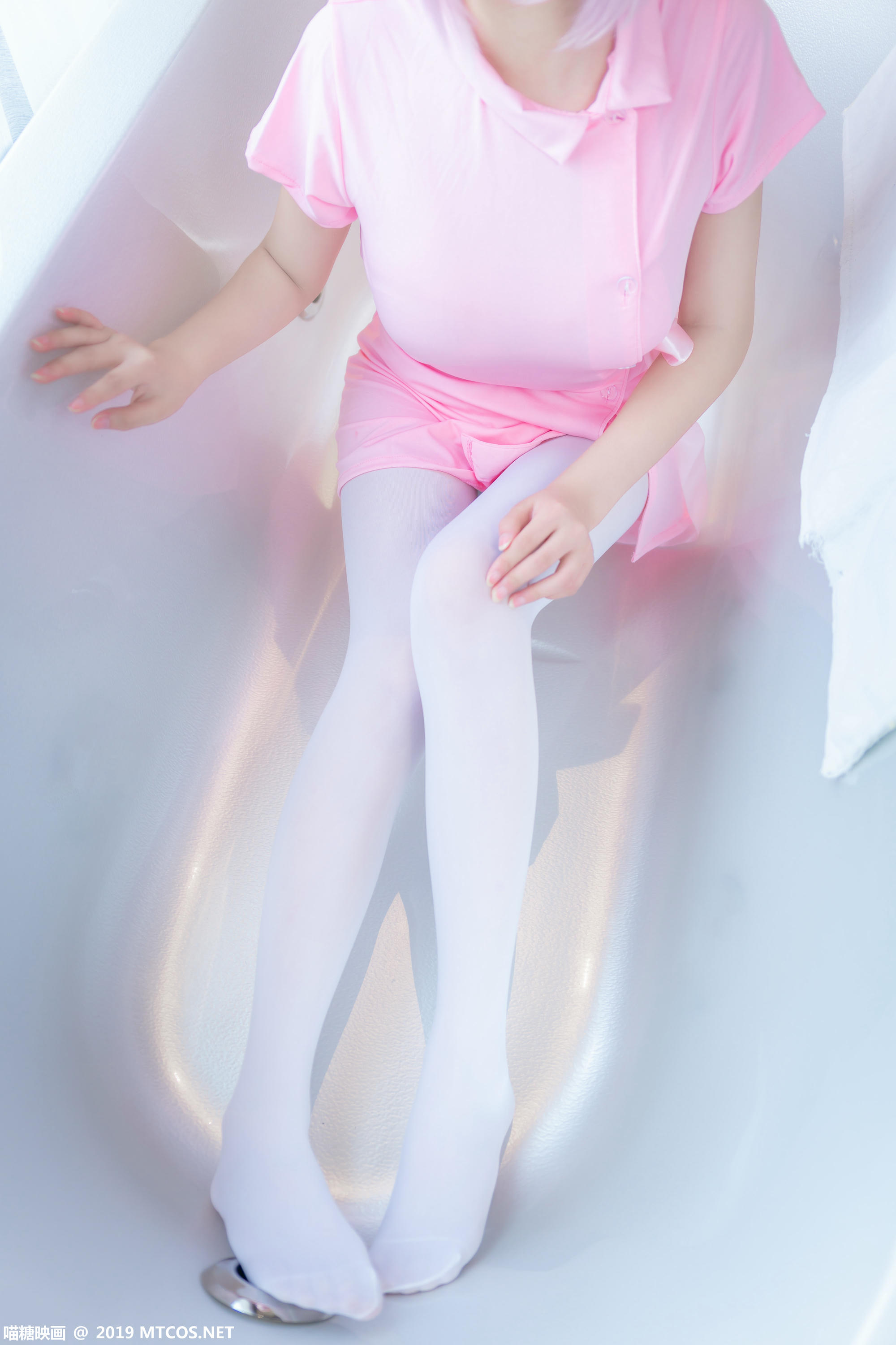 [喵糖映画] VOL.033 护士学妹[48P／359MB]_第3集