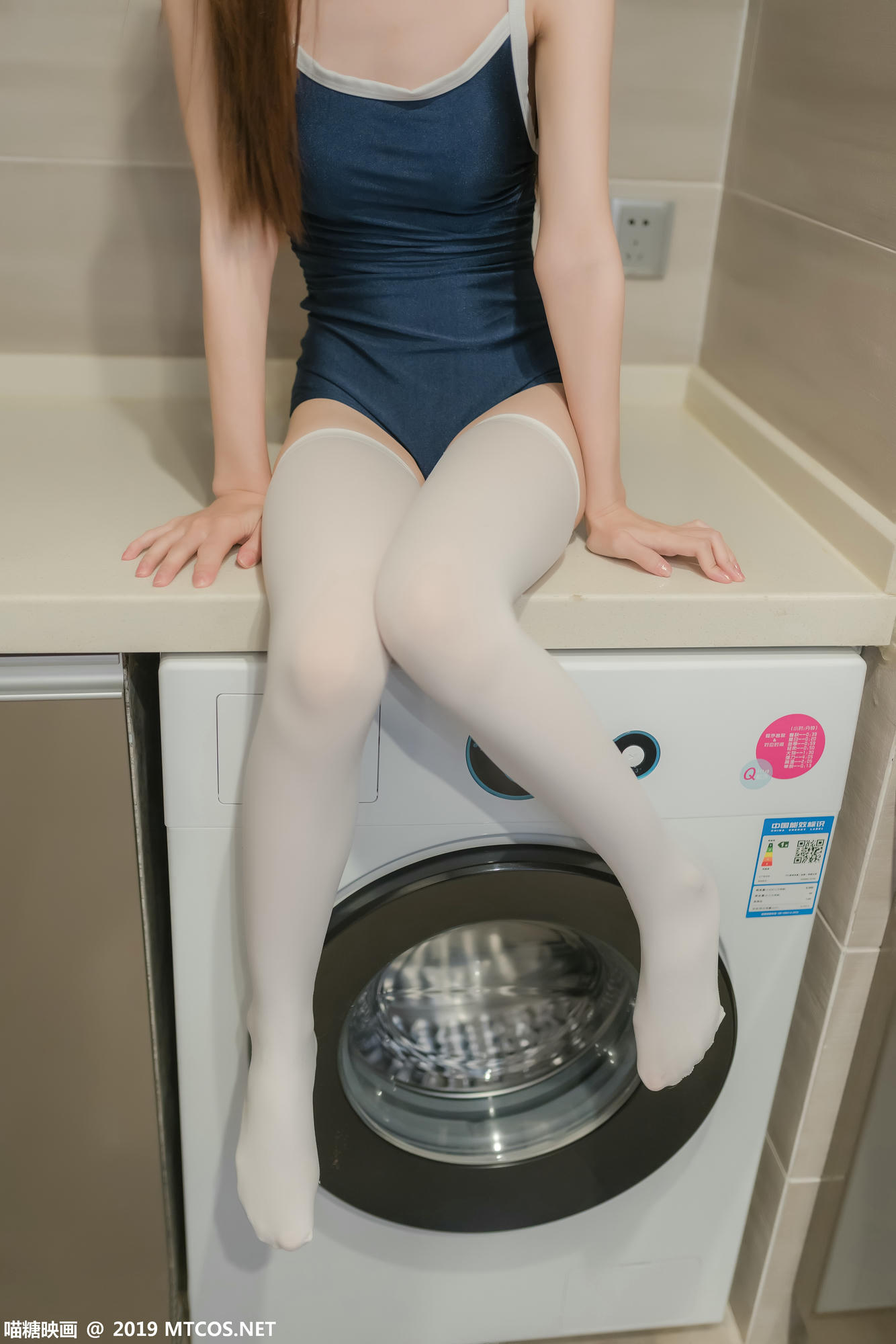 [喵糖映画] VOL.036 白丝死库水[41P／158MB]_第1集