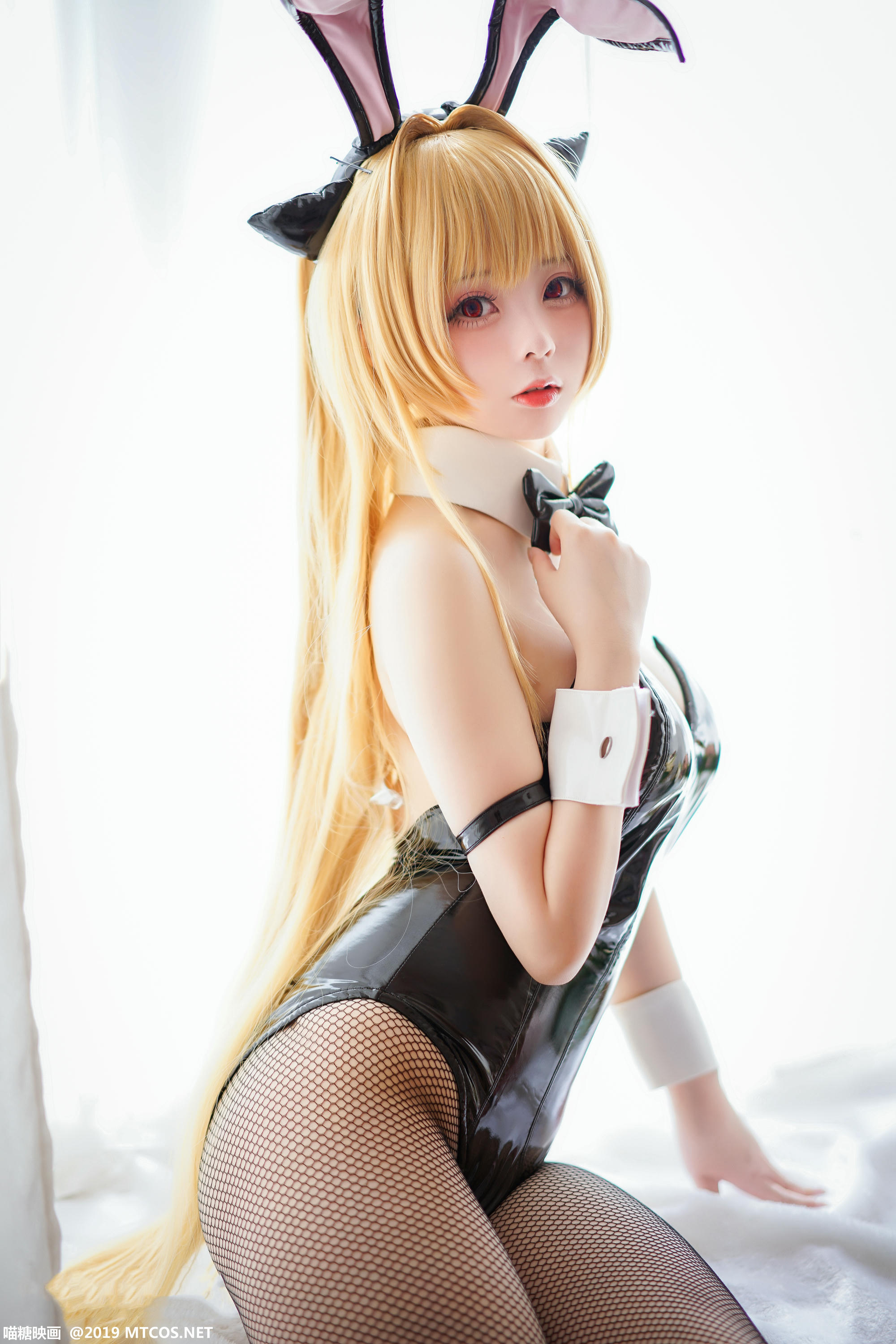 [喵糖映画] VOL.044 嶋葵 网袜兔女郎[40P／542MB]_第1集