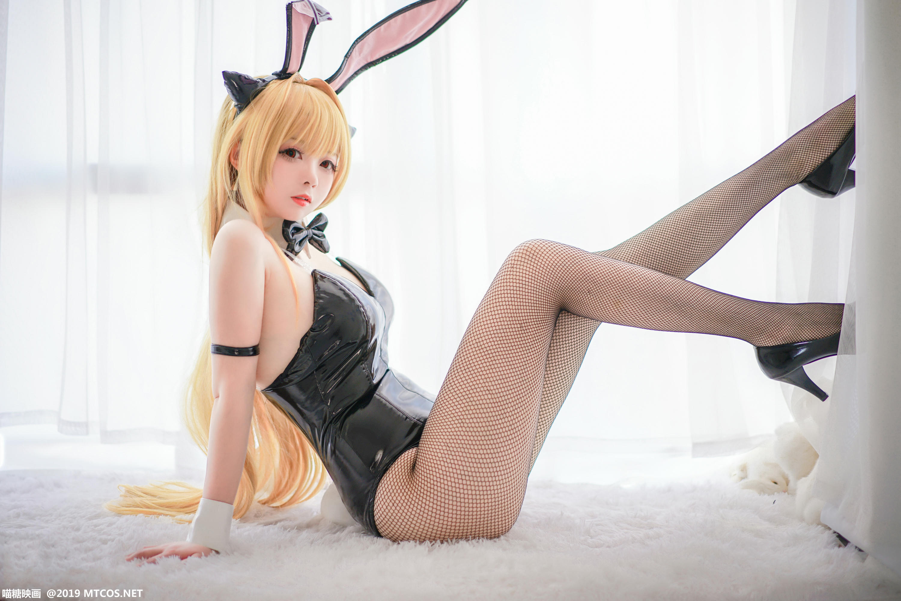 [喵糖映画] VOL.044 嶋葵 网袜兔女郎[40P／542MB]_第2集