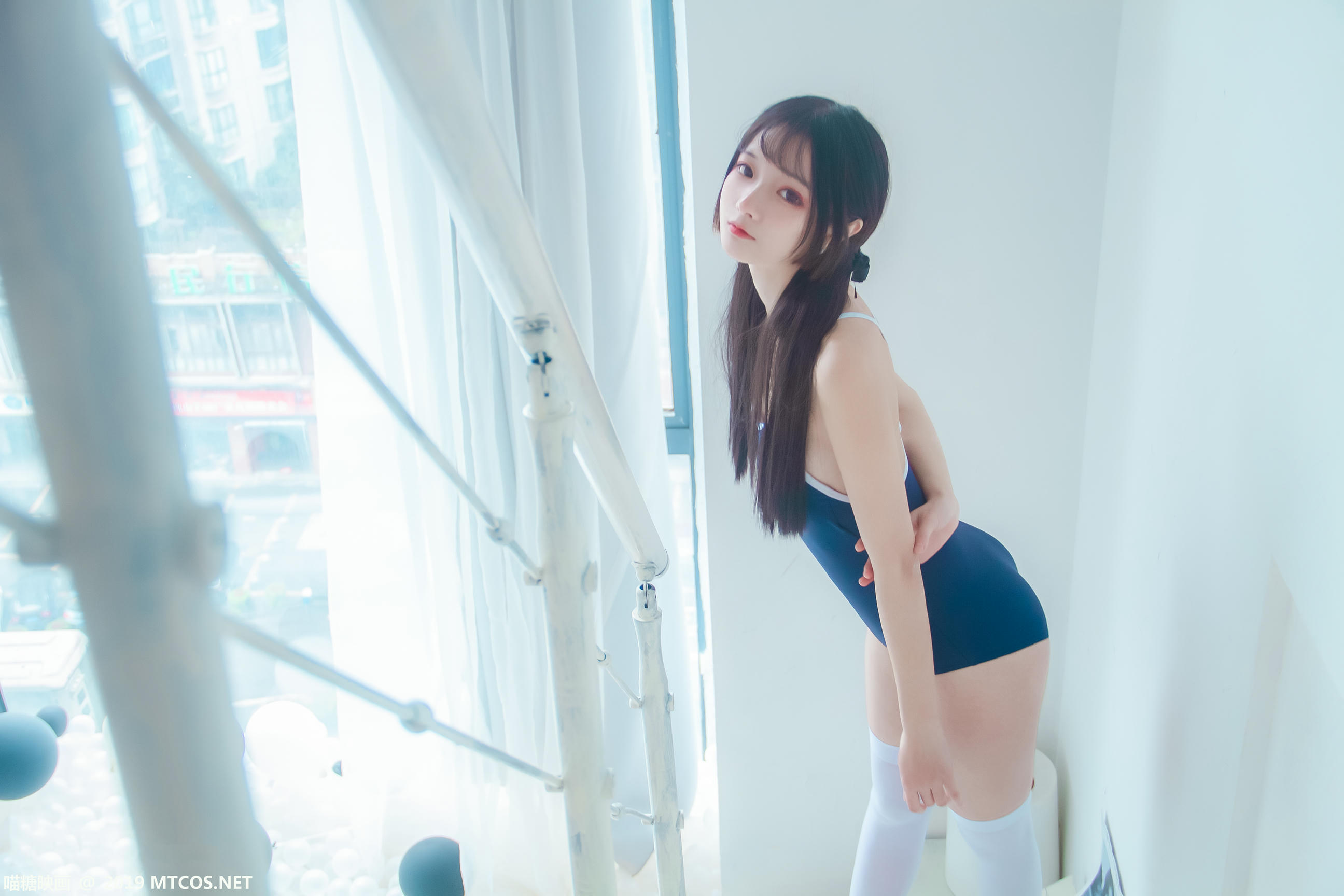 [喵糖映画] VOL.046 泡泡球死库水[40P／374MB]_第2集