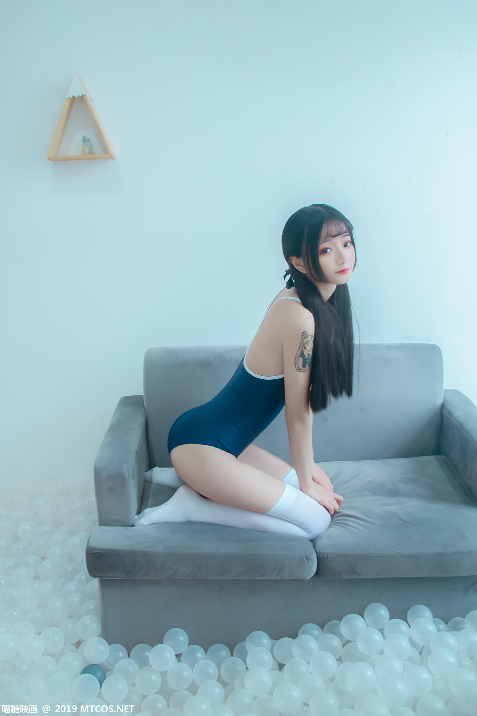 [喵糖映画] VOL.046 泡泡球死库水[40P／374MB]_第2集