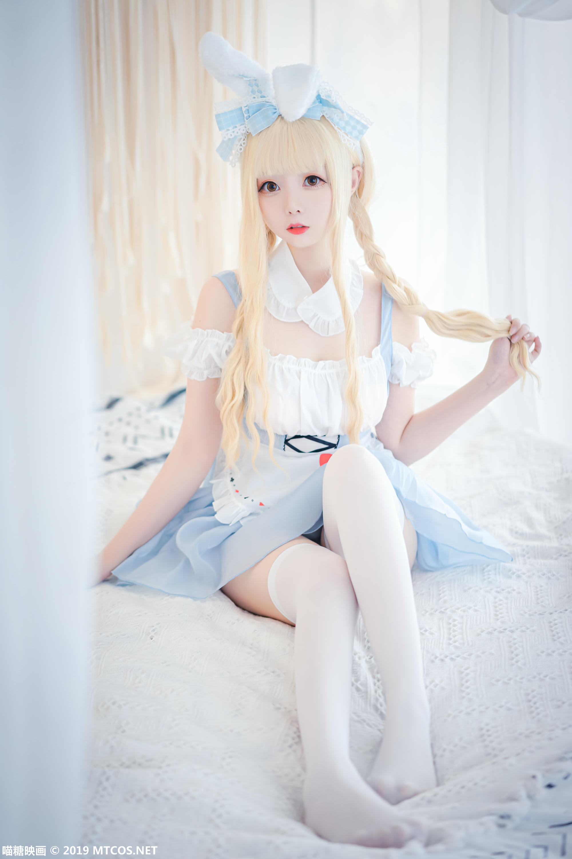 [喵糖映画] VOL.053 嶋葵 蓝色兔子[41P／331MB]_第2集