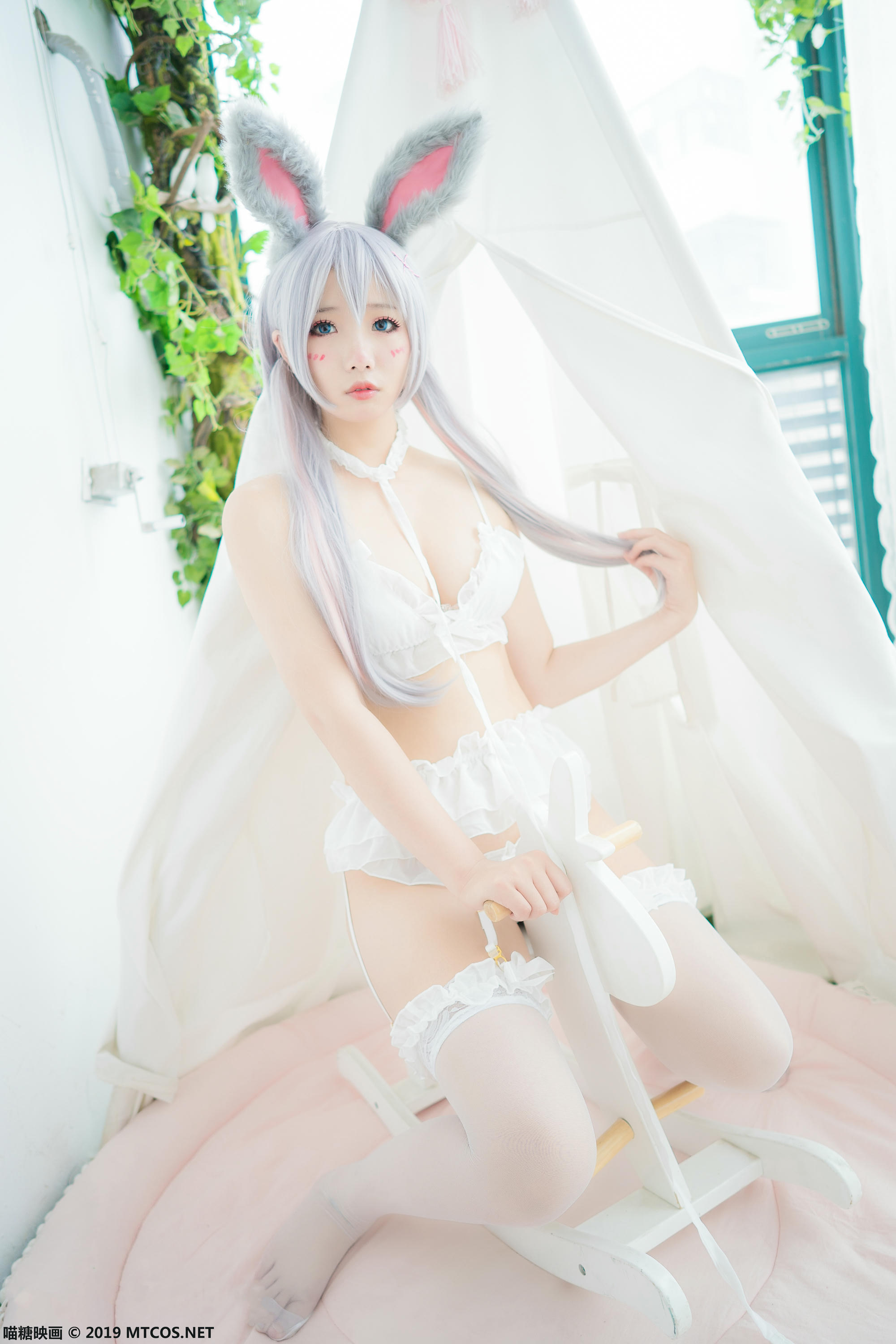 [喵糖映画] VOL.055 兔子美少女[44P／536MB]_第2集