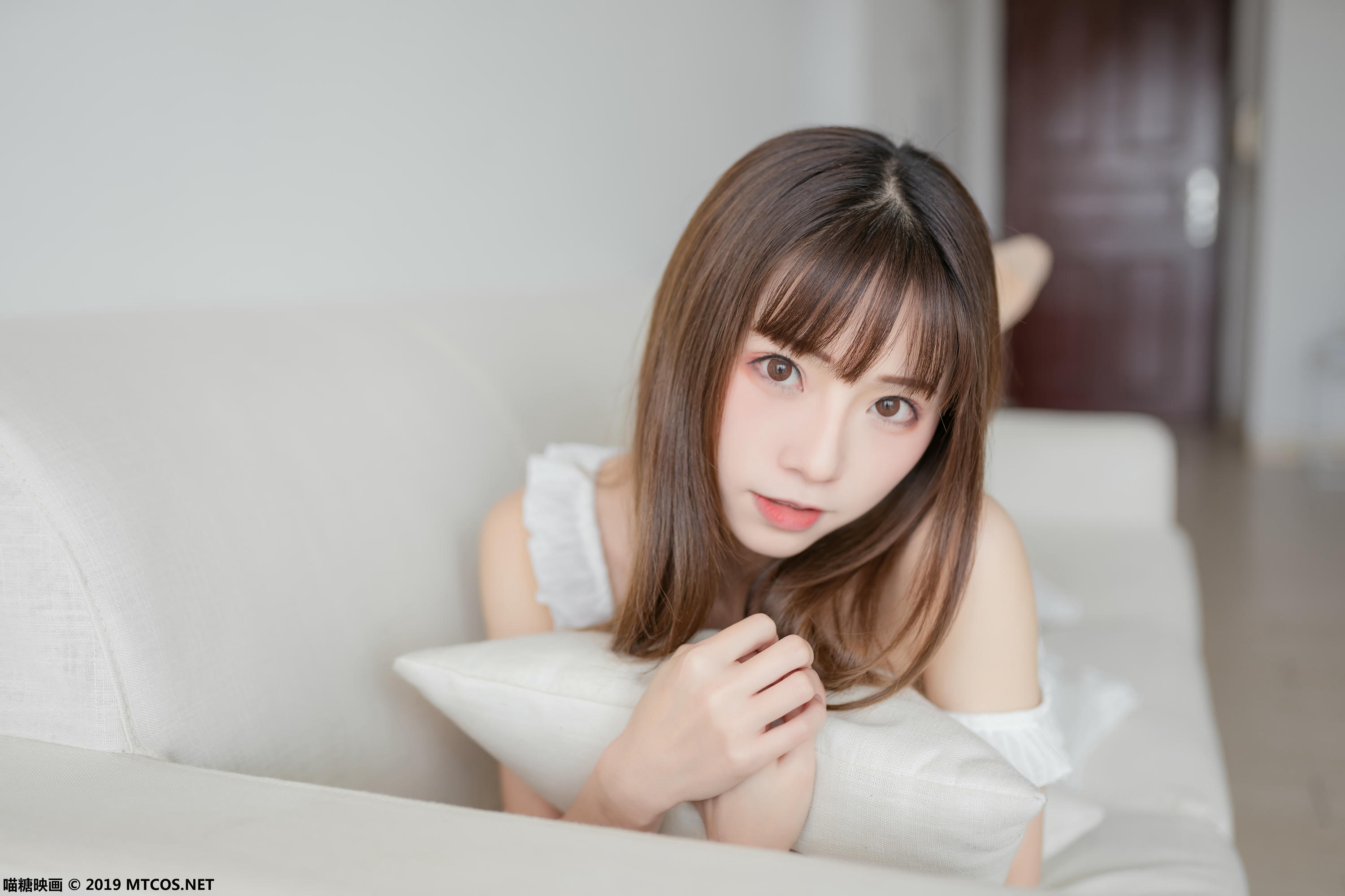 [喵糖映画] VOL.056 Kitaro_绮太郎 白色睡衣[45P／309MB]_第2集