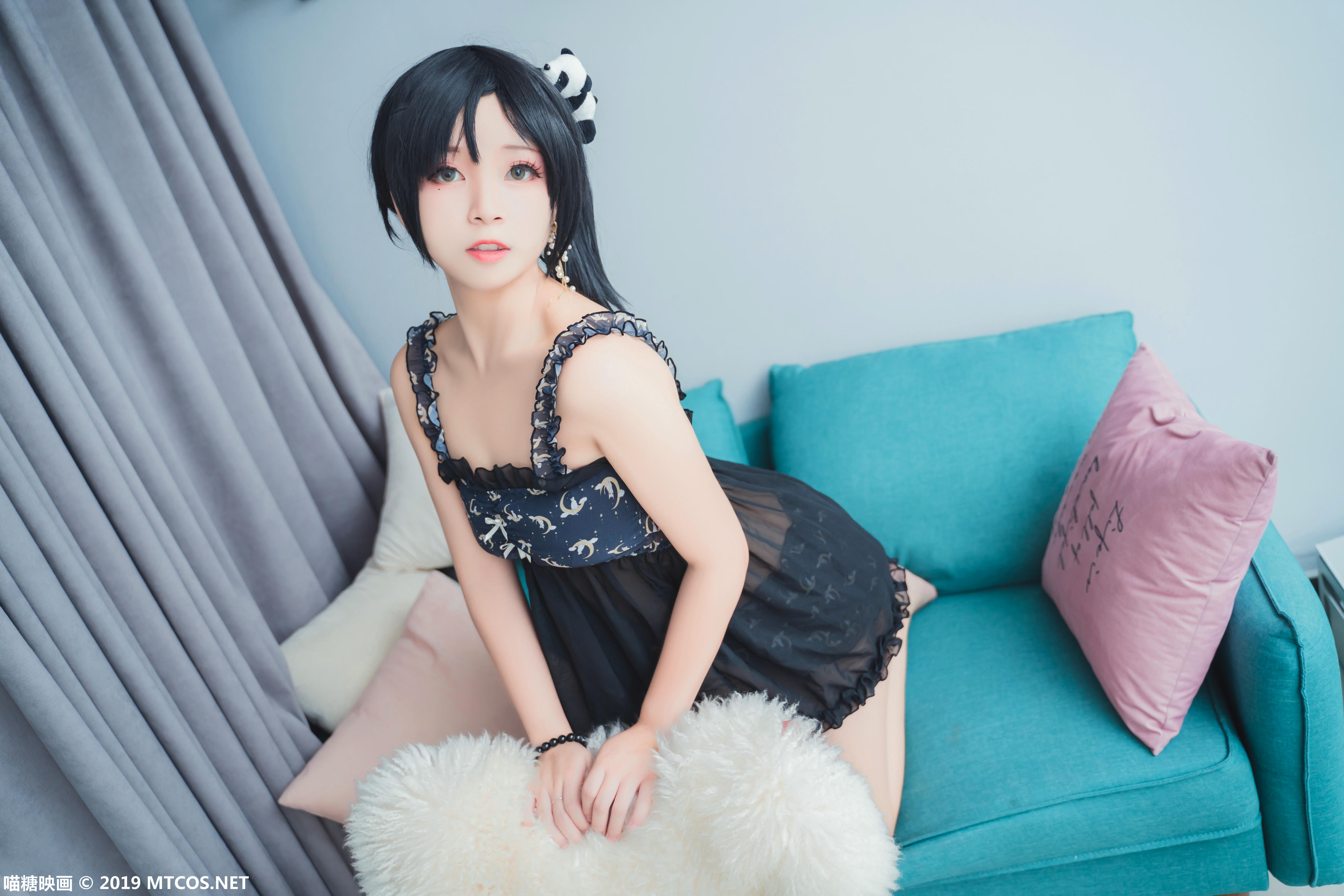 [喵糖映画] VOL.063 樱井momo、蕾丝吊带[40P／814MB]_第2集