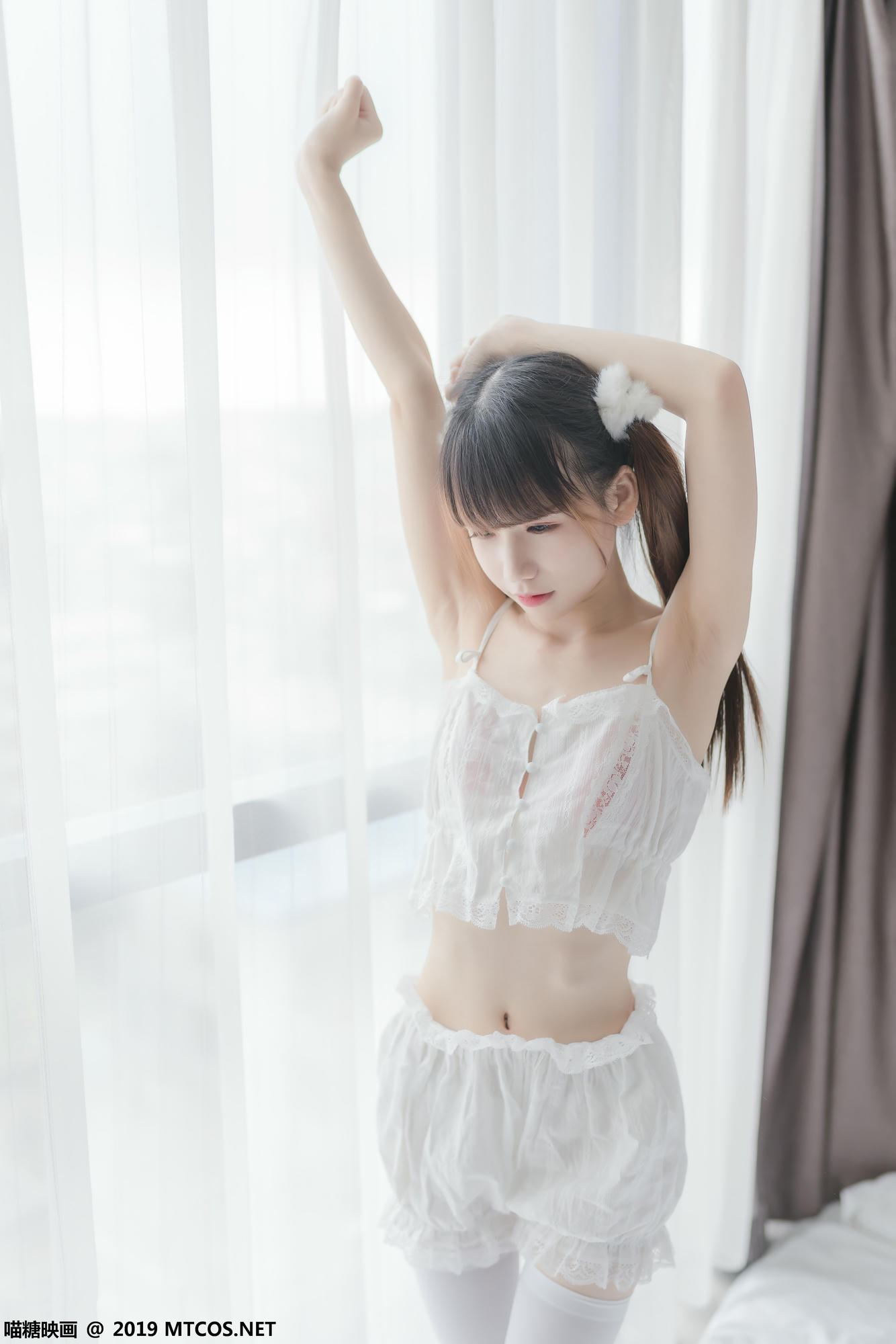 [喵糖映画] VOL.065 白丝双马尾[40P／125MB]_第2集