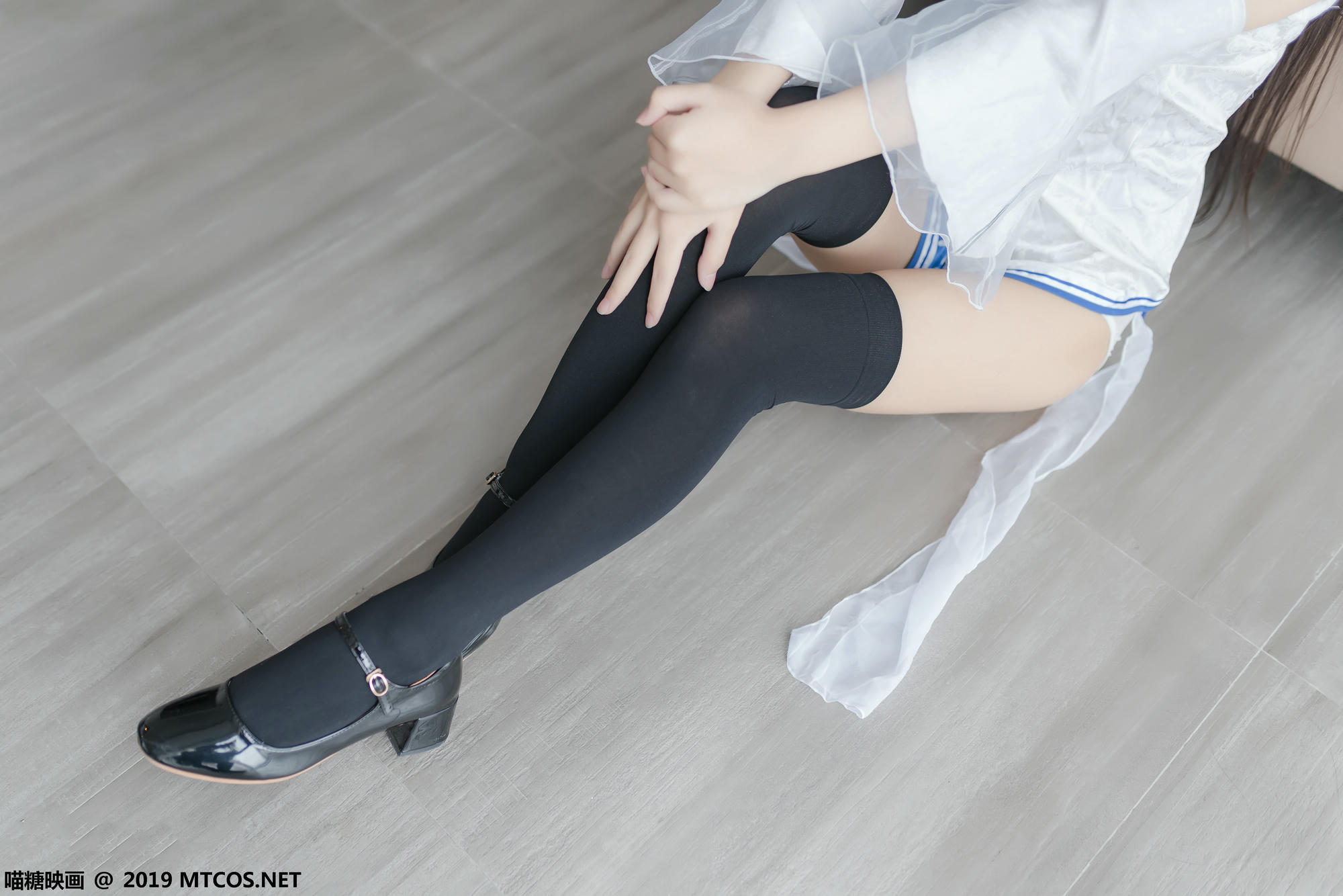 [喵糖映画] VOL.066 萌芽儿o0 旗袍半截袜[41P／168MB]_第1集