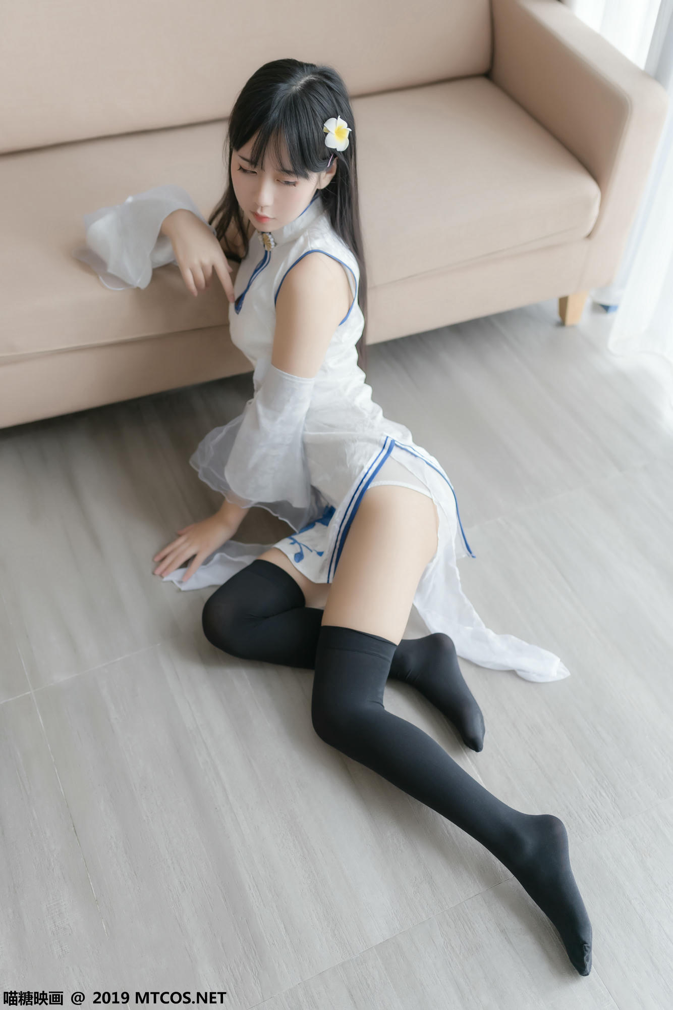 [喵糖映画] VOL.066 萌芽儿o0 旗袍半截袜[41P／168MB]_第2集