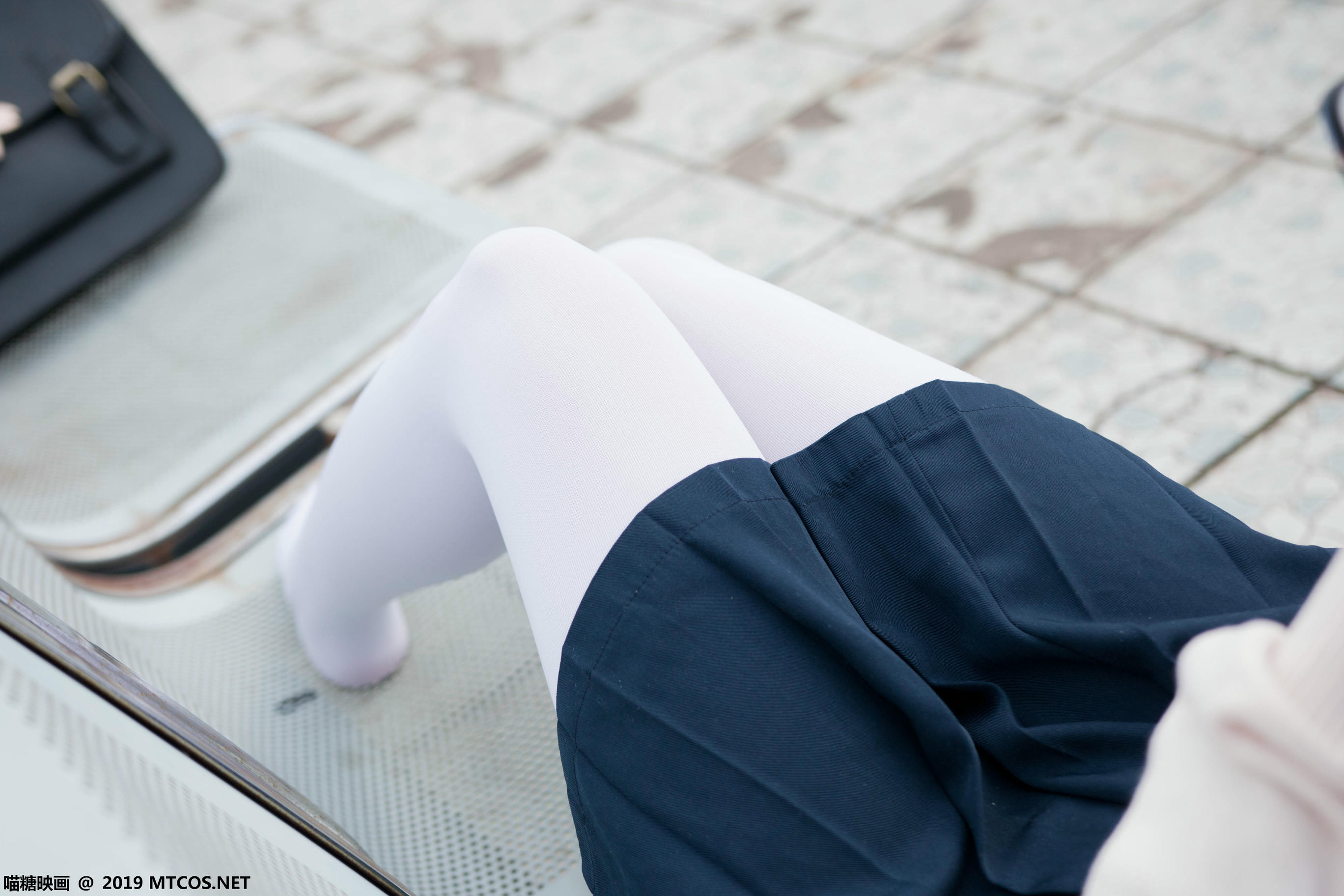 [喵糖映画] VOL.067 半度度度喵 喵喵的白丝水手服[46P／245MB]_第2集