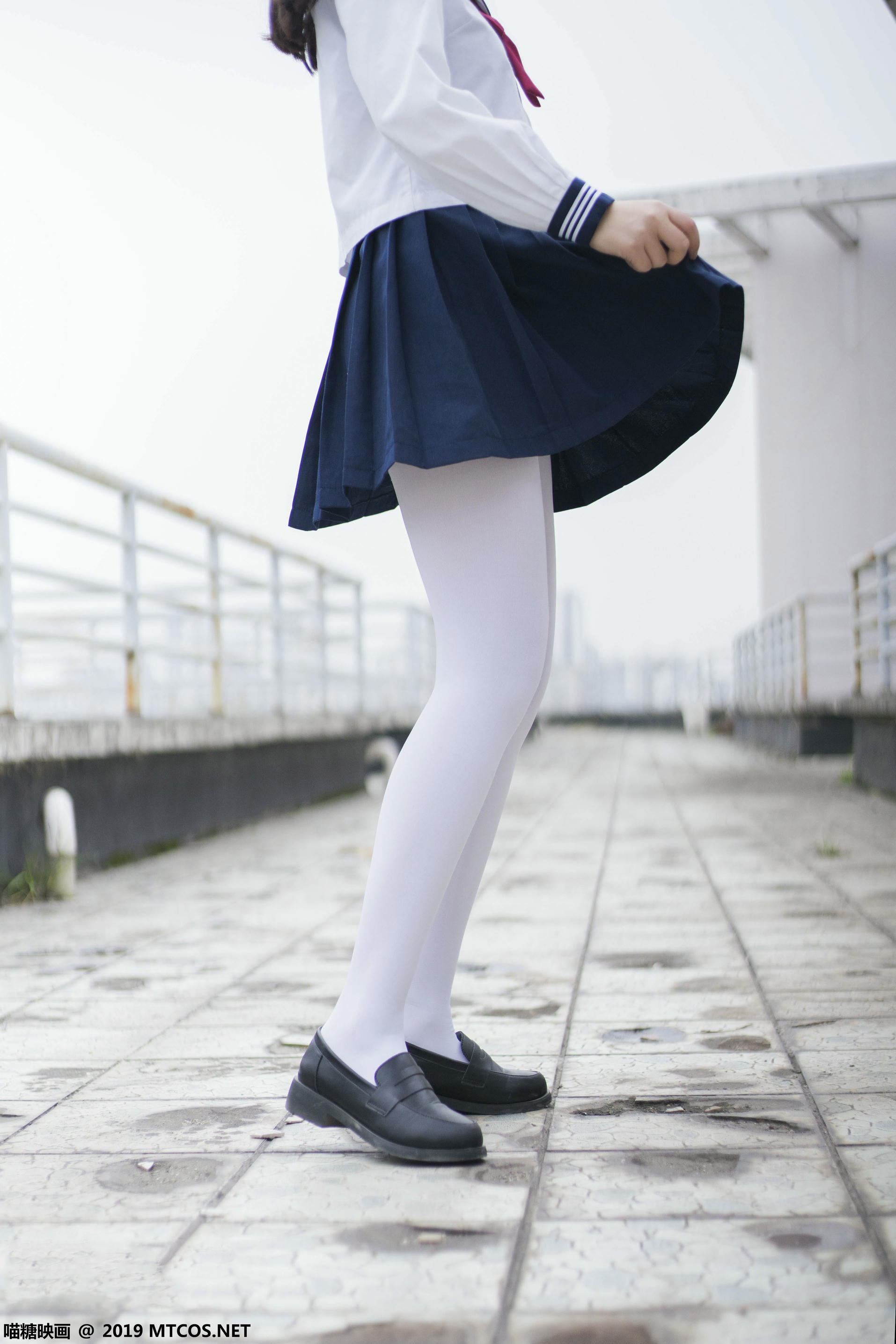 [喵糖映画] VOL.067 半度度度喵 喵喵的白丝水手服[46P／245MB]_第2集