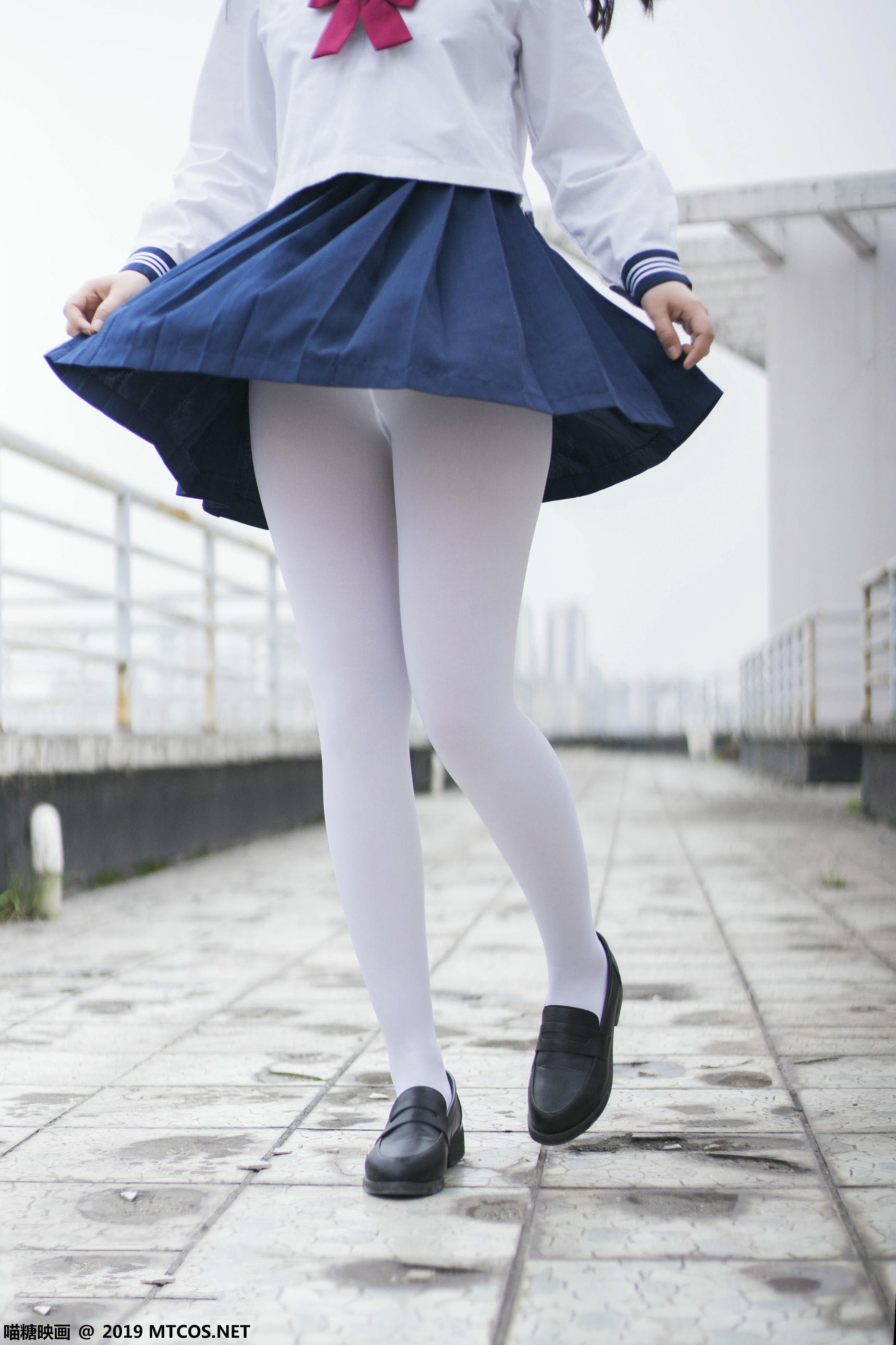 [喵糖映画] VOL.067 半度度度喵 喵喵的白丝水手服[46P／245MB]_第2集