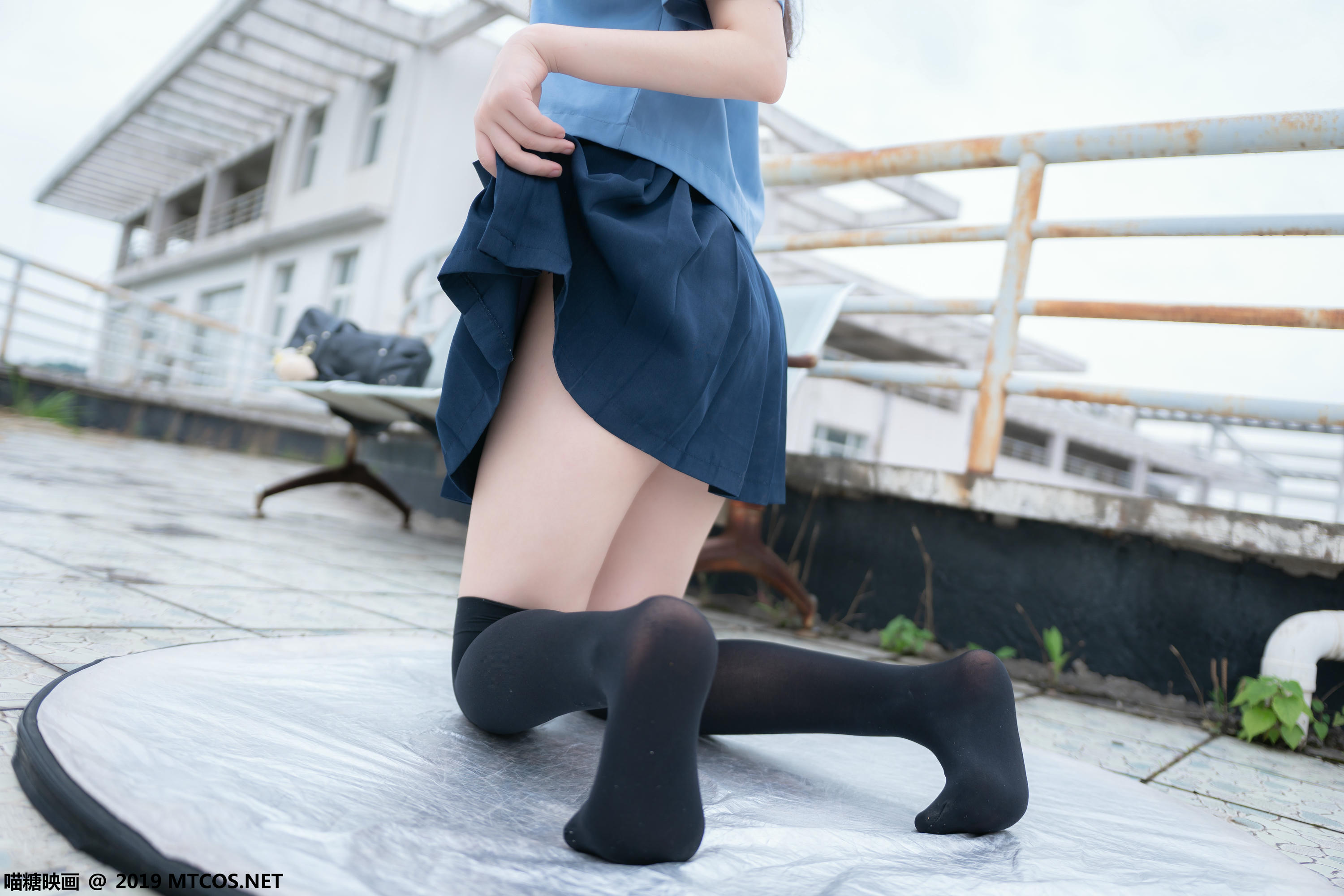 [喵糖映画] VOL.070 半度度度喵 小黄帽女孩[48P／376MB]_第3集