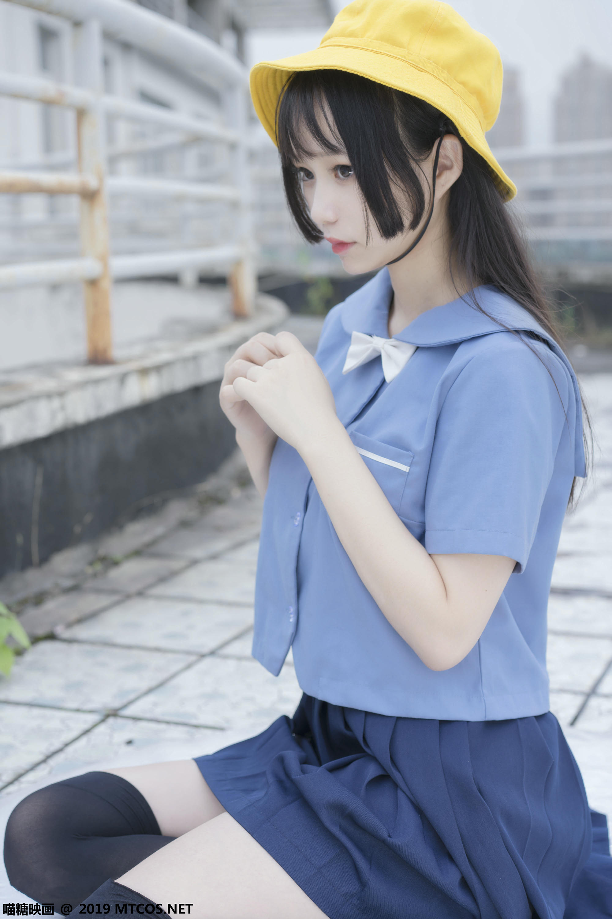 [喵糖映画] VOL.070 半度度度喵 小黄帽女孩[48P／376MB]_第1集