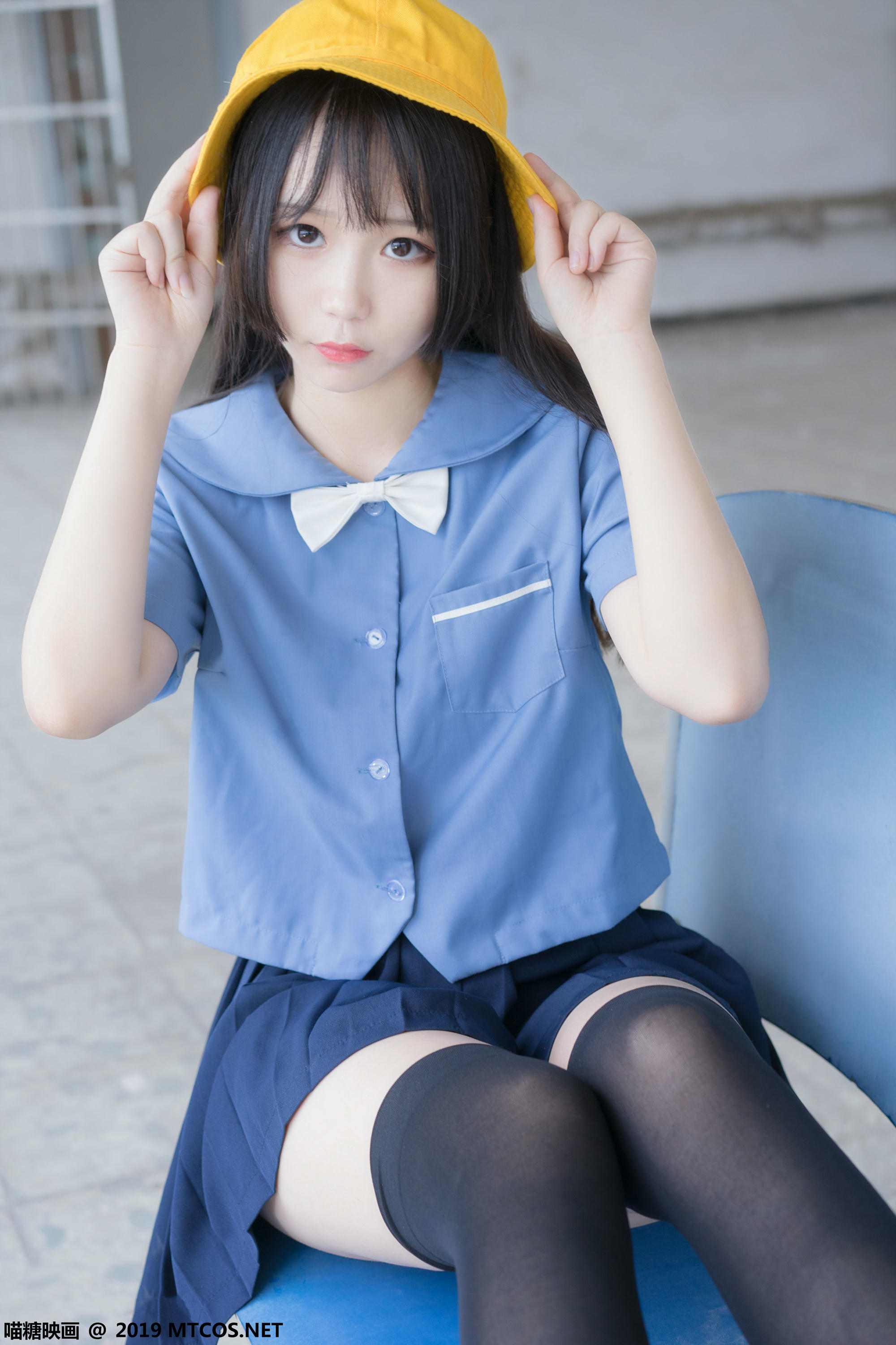 [喵糖映画] VOL.070 半度度度喵 小黄帽女孩[48P／376MB]_第1集