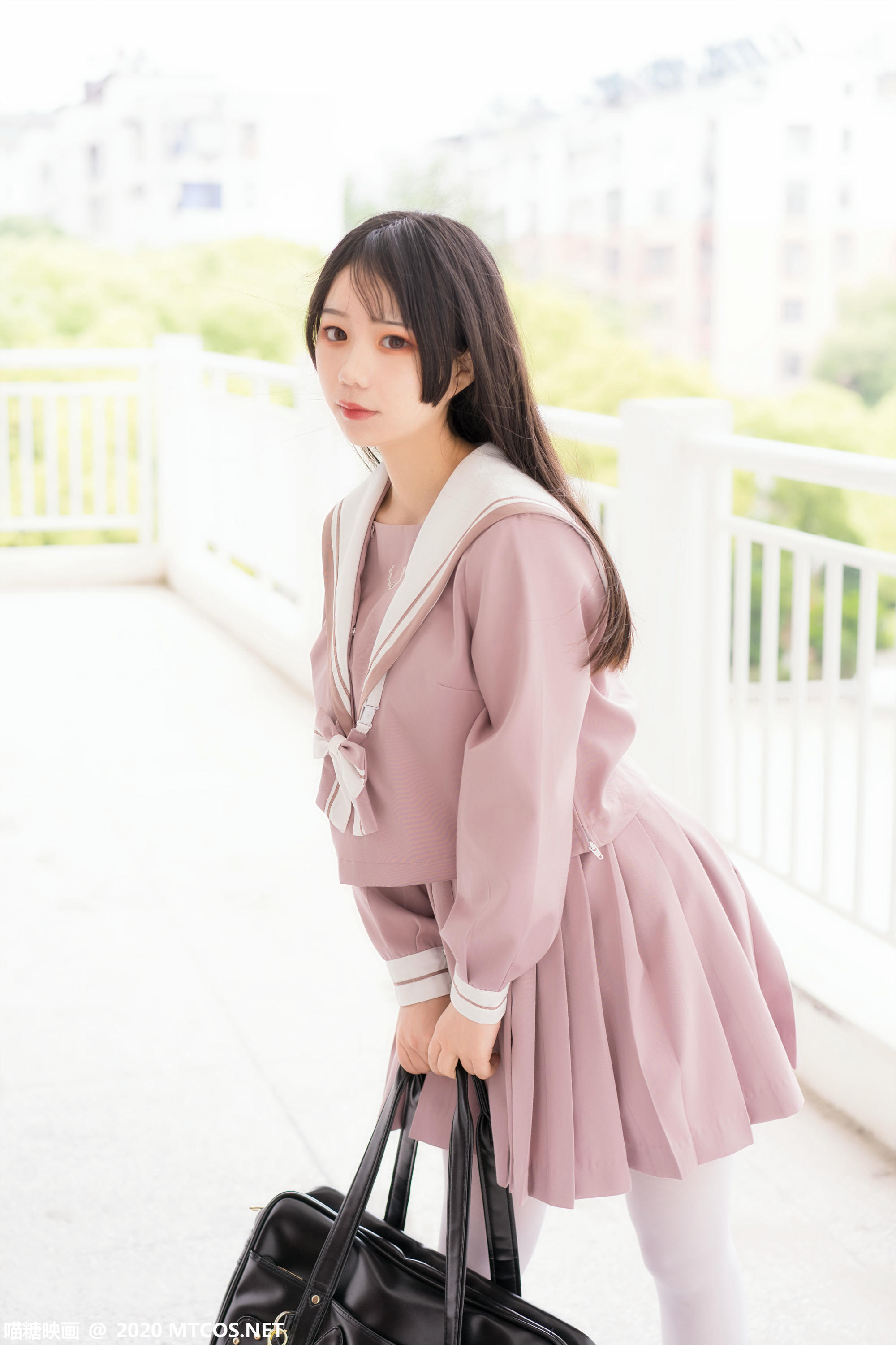 [喵糖映画] VOL.074 半度度度喵 粉色JK小姐姐[49P／323MB]_第2集