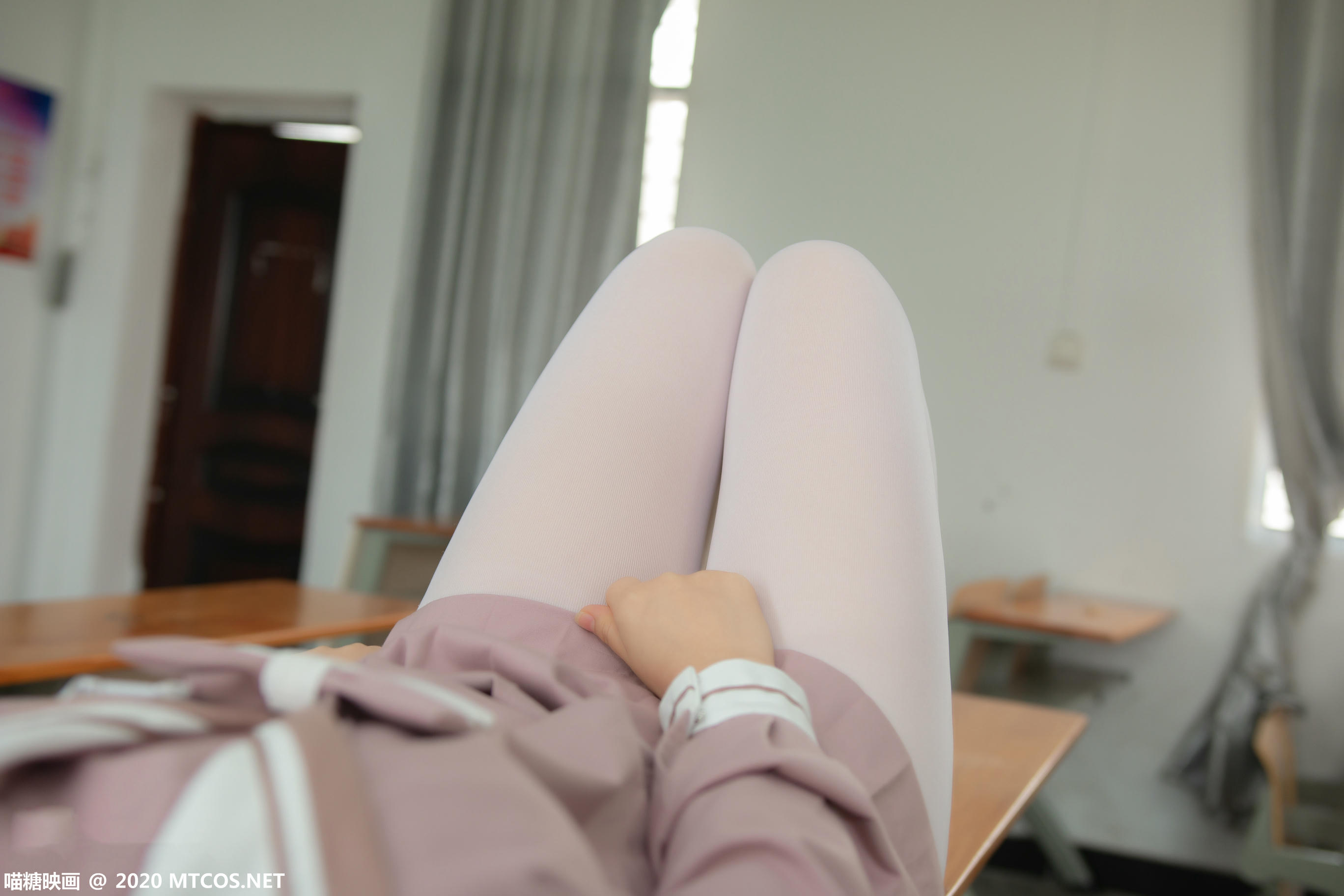 [喵糖映画] VOL.074 半度度度喵 粉色JK小姐姐[49P／323MB]_第3集