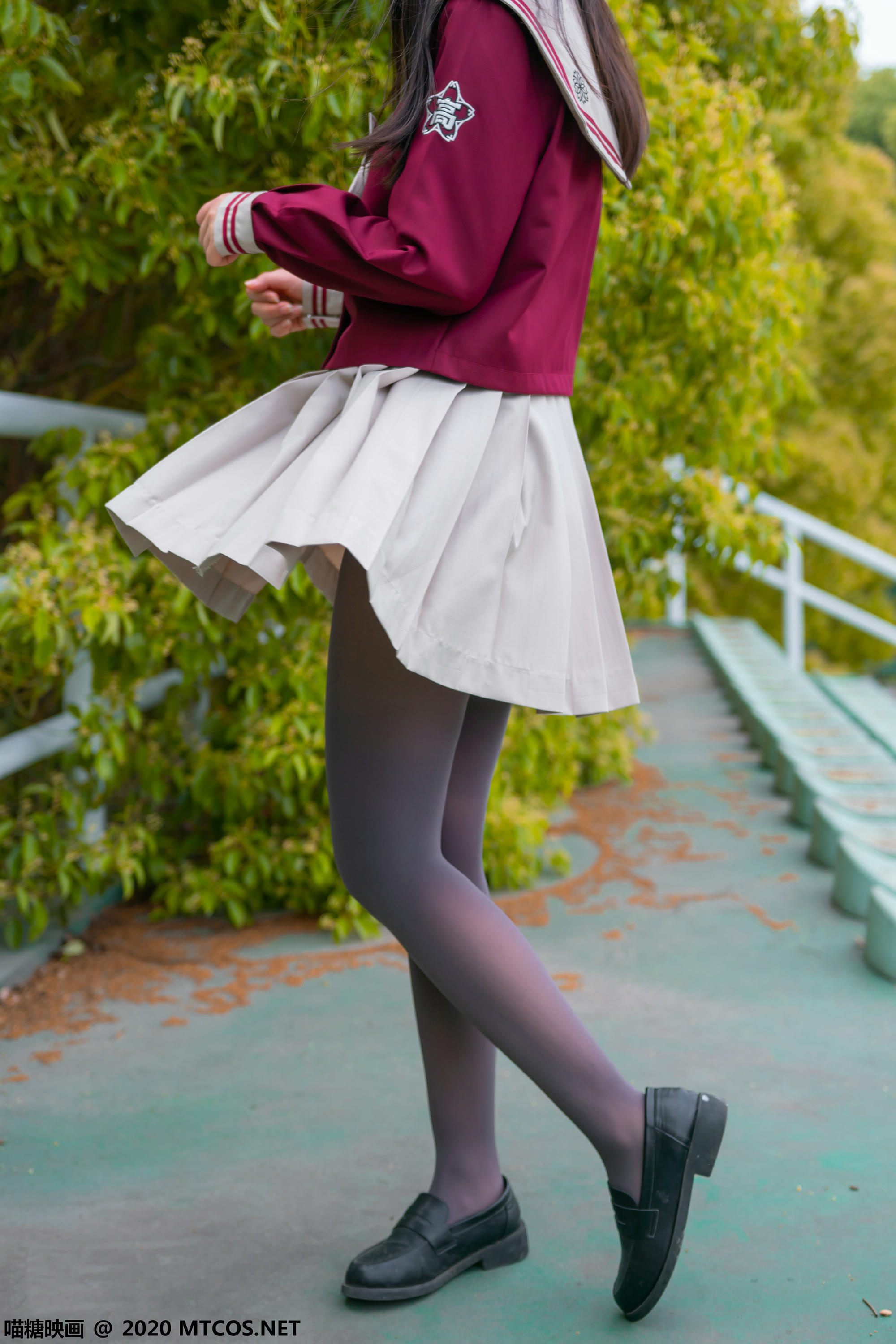 [喵糖映画] VOL.078 半度度度喵 放学后来约会吧[44P／426MB]_第1集