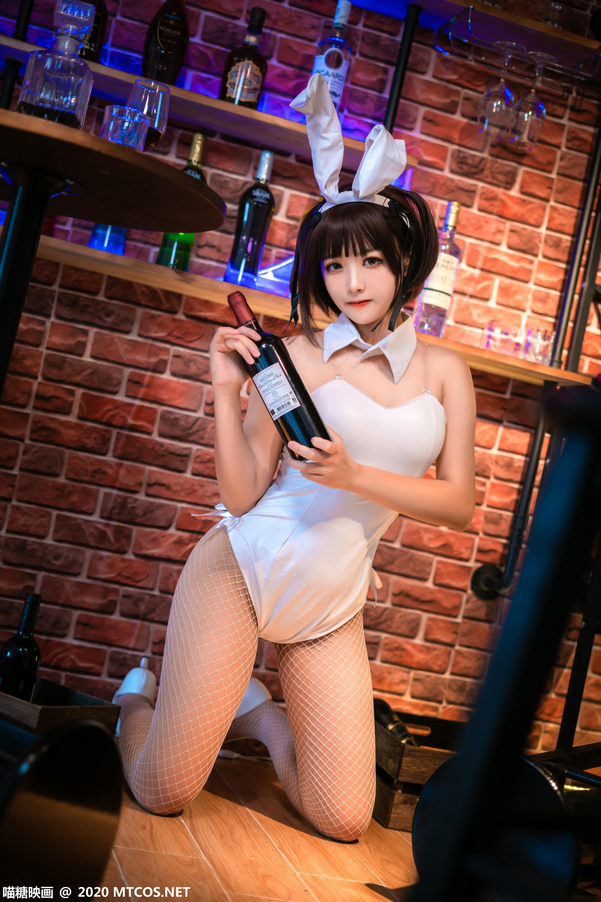 [喵糖映画] VOL.080 网袜兔女郎[40P／598MB]_第2集