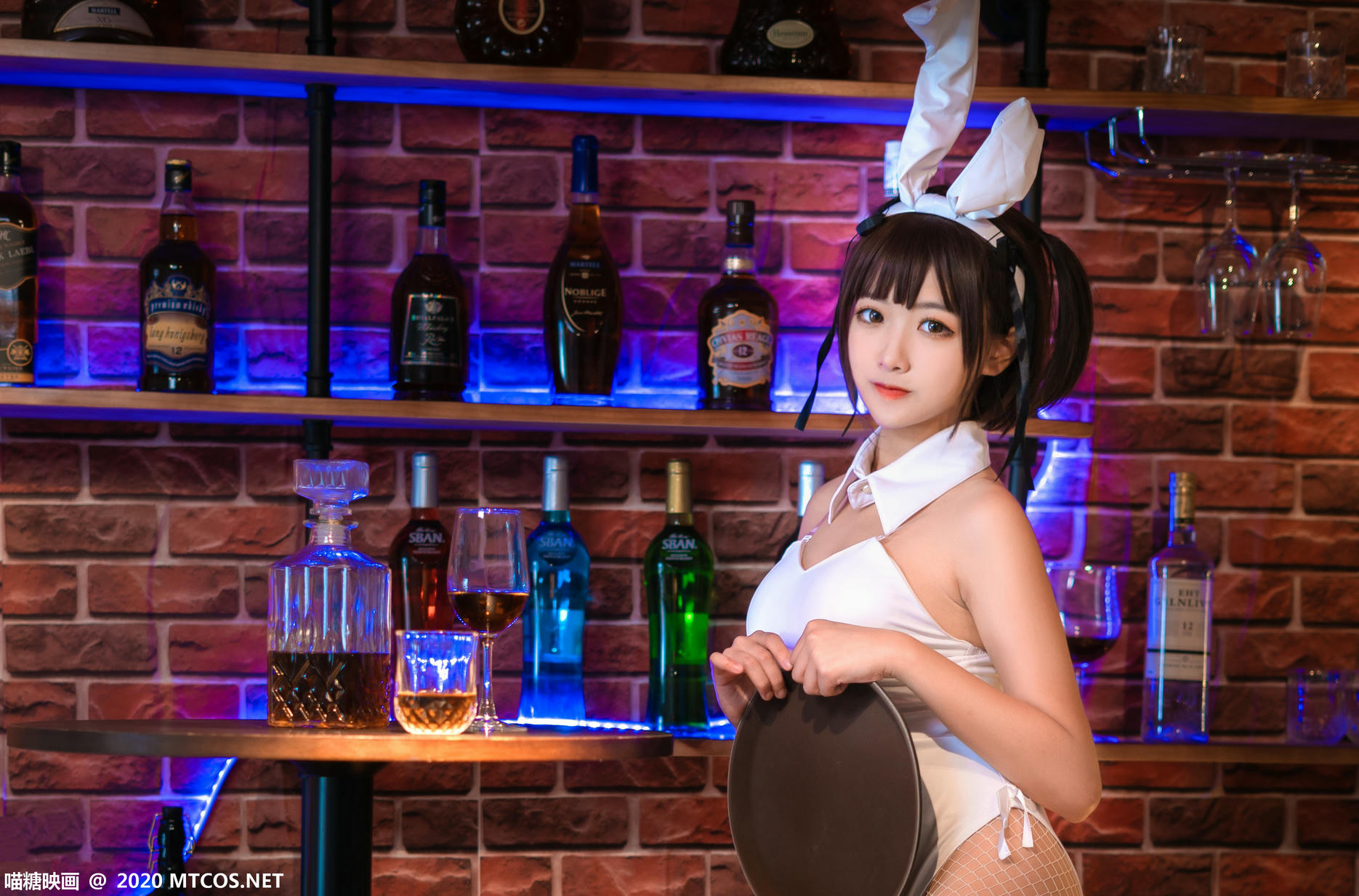 [喵糖映画] VOL.080 网袜兔女郎[40P／598MB]_第2集