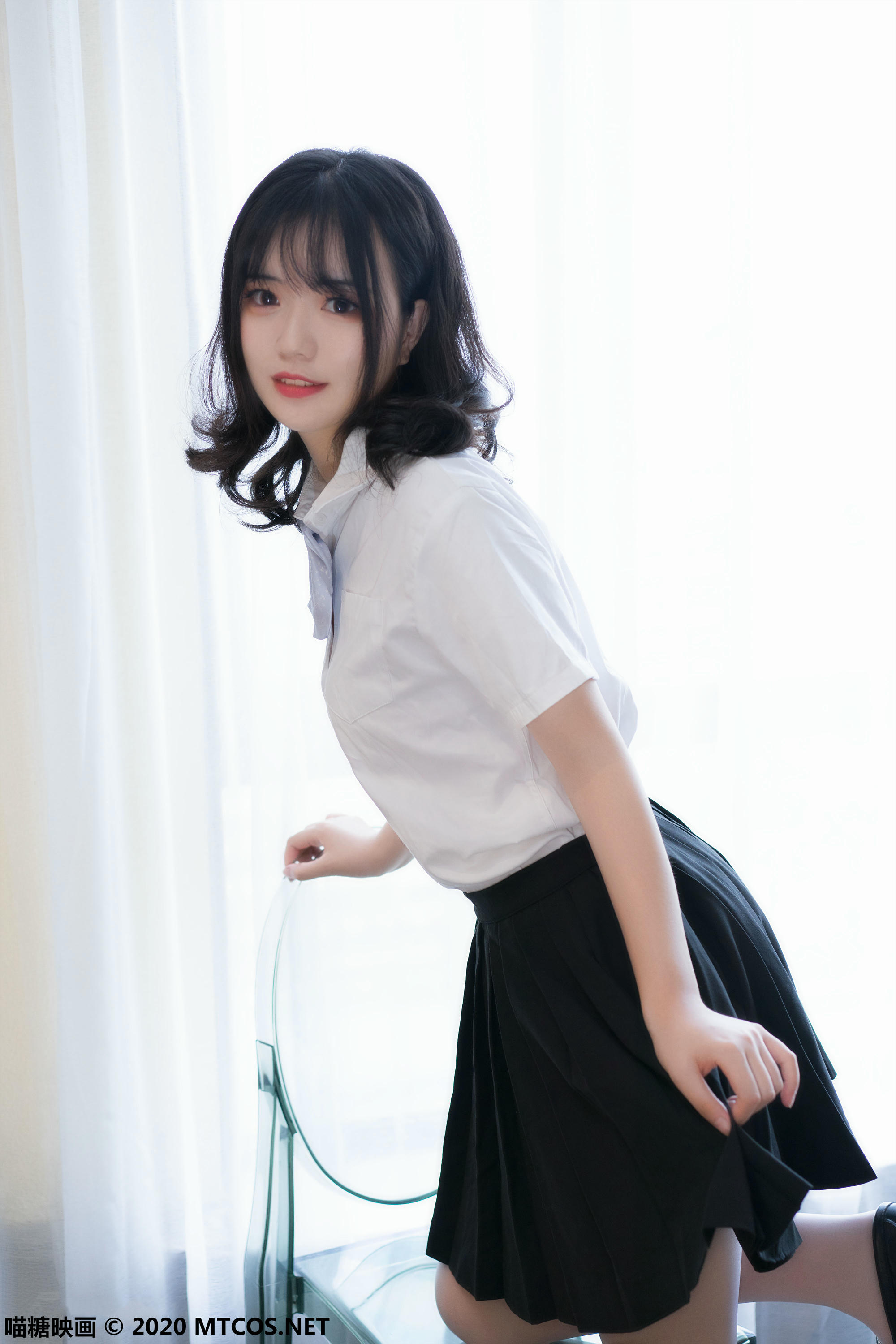 [喵糖映画] VOL.093 丝袜酷女孩[41P／383MB]_第2集