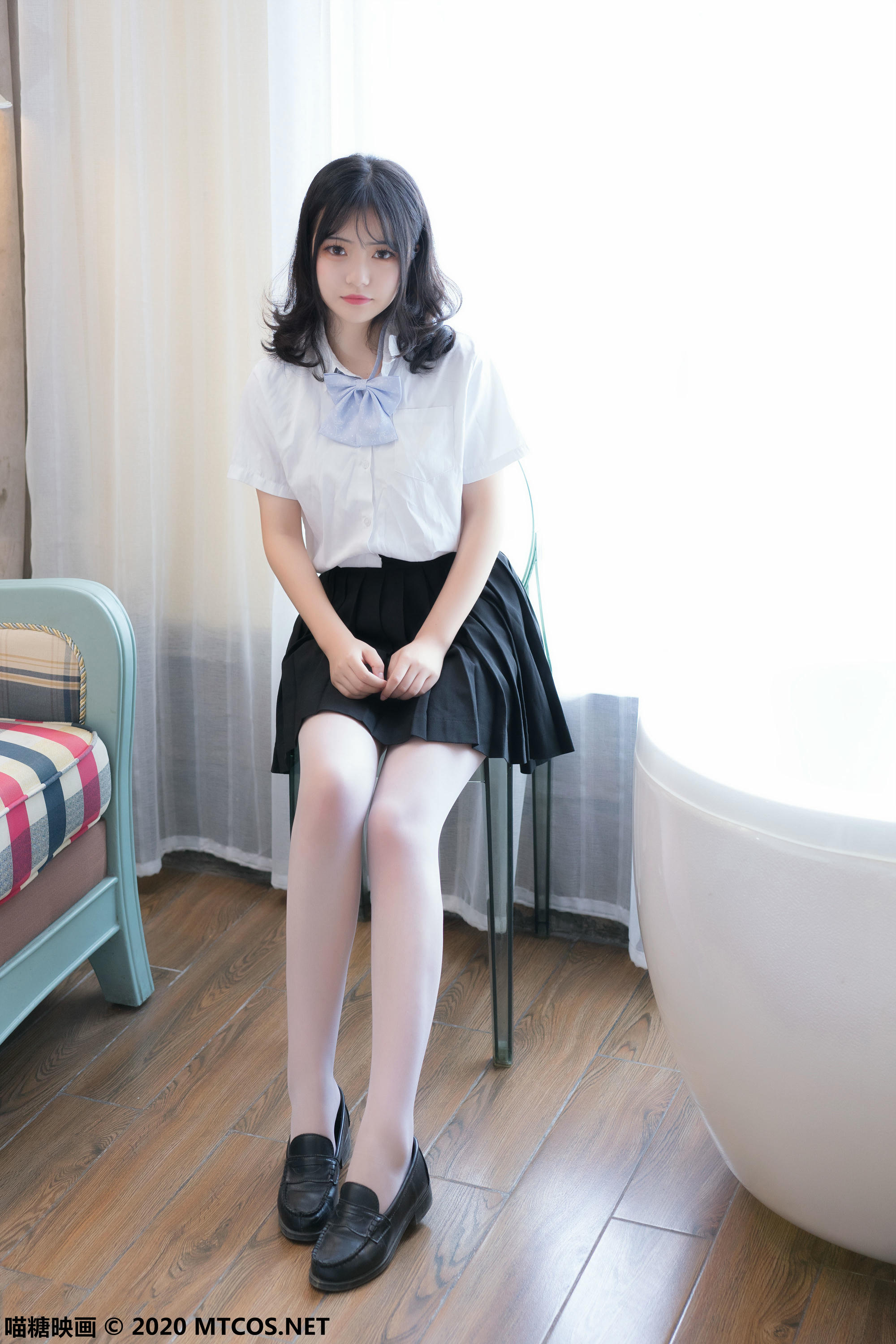 [喵糖映画] VOL.093 丝袜酷女孩[41P／383MB]_第2集