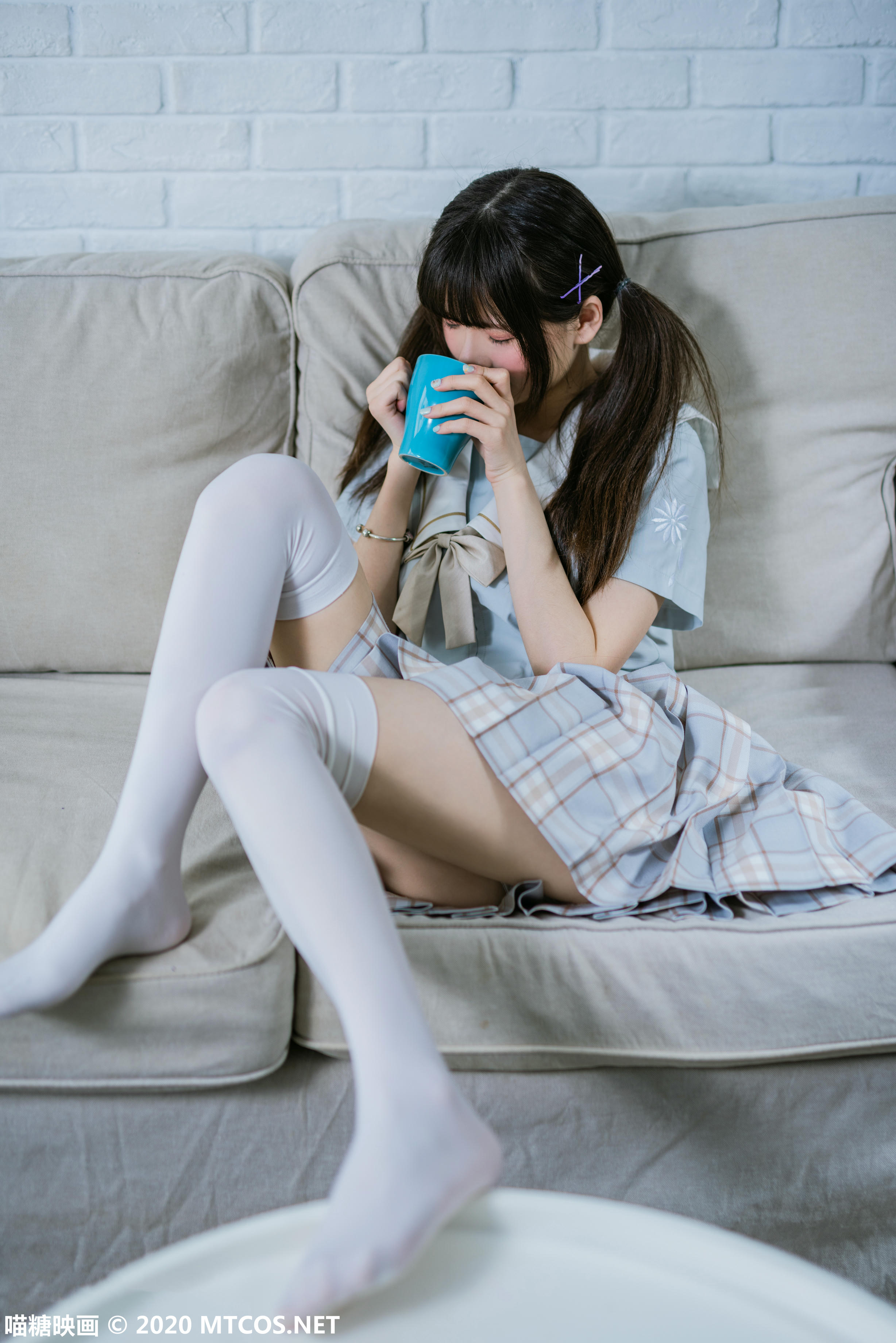 [喵糖映画] VOL.094 双马尾学妹[40P／606MB]_第2集