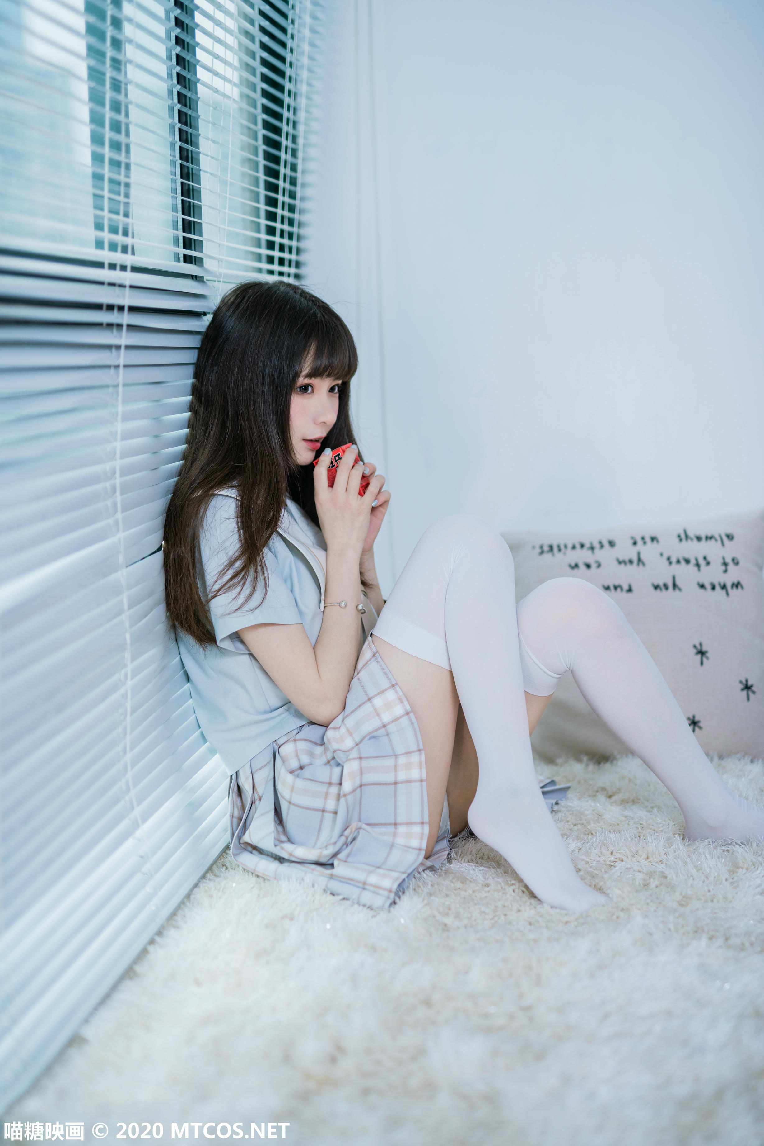 [喵糖映画] VOL.094 双马尾学妹[40P／606MB]_第1集