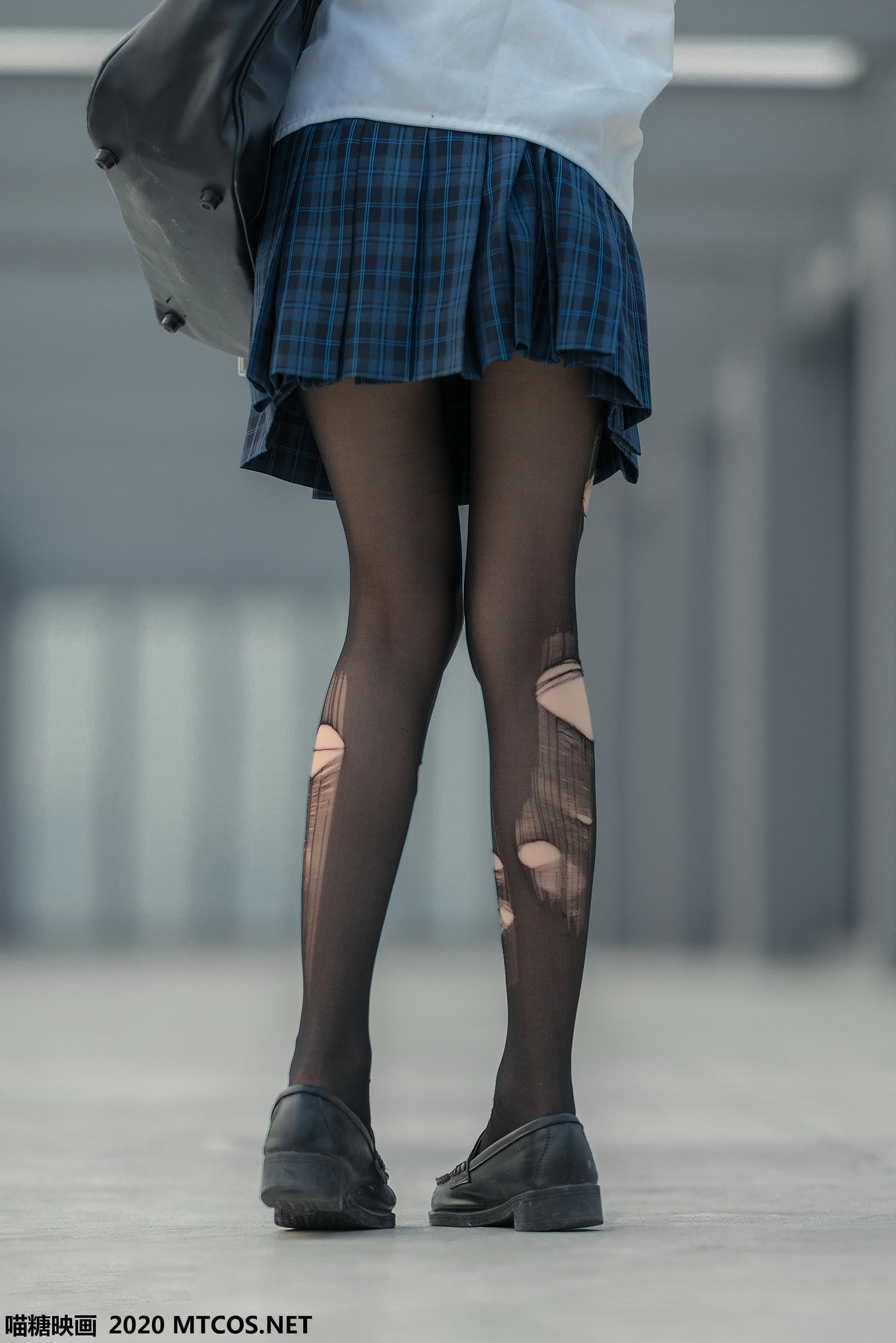 [喵糖映画] VOL.098 JK制服少女[44P／588MB]_第2集