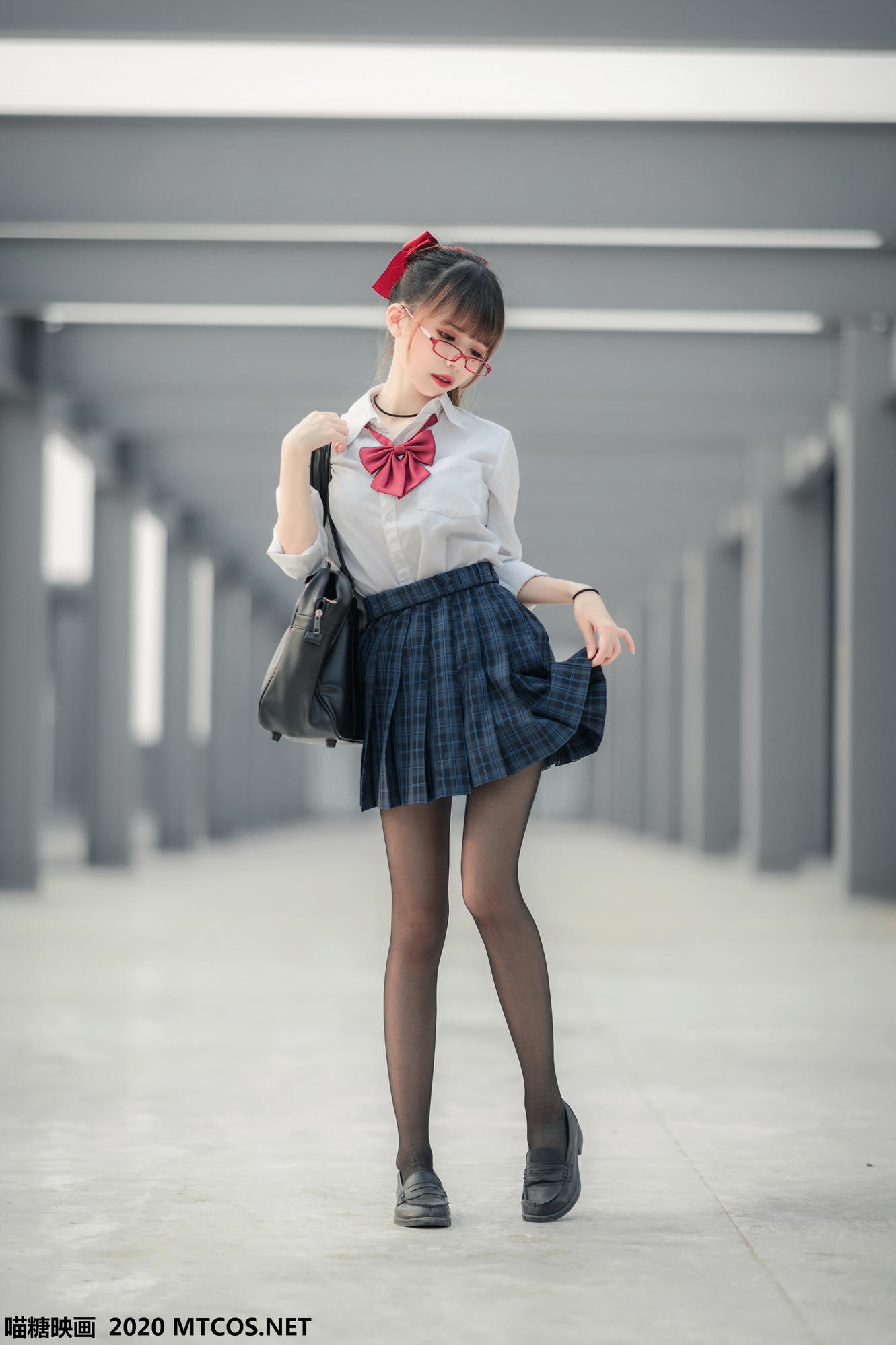 [喵糖映画] VOL.098 JK制服少女[44P／588MB]_第3集