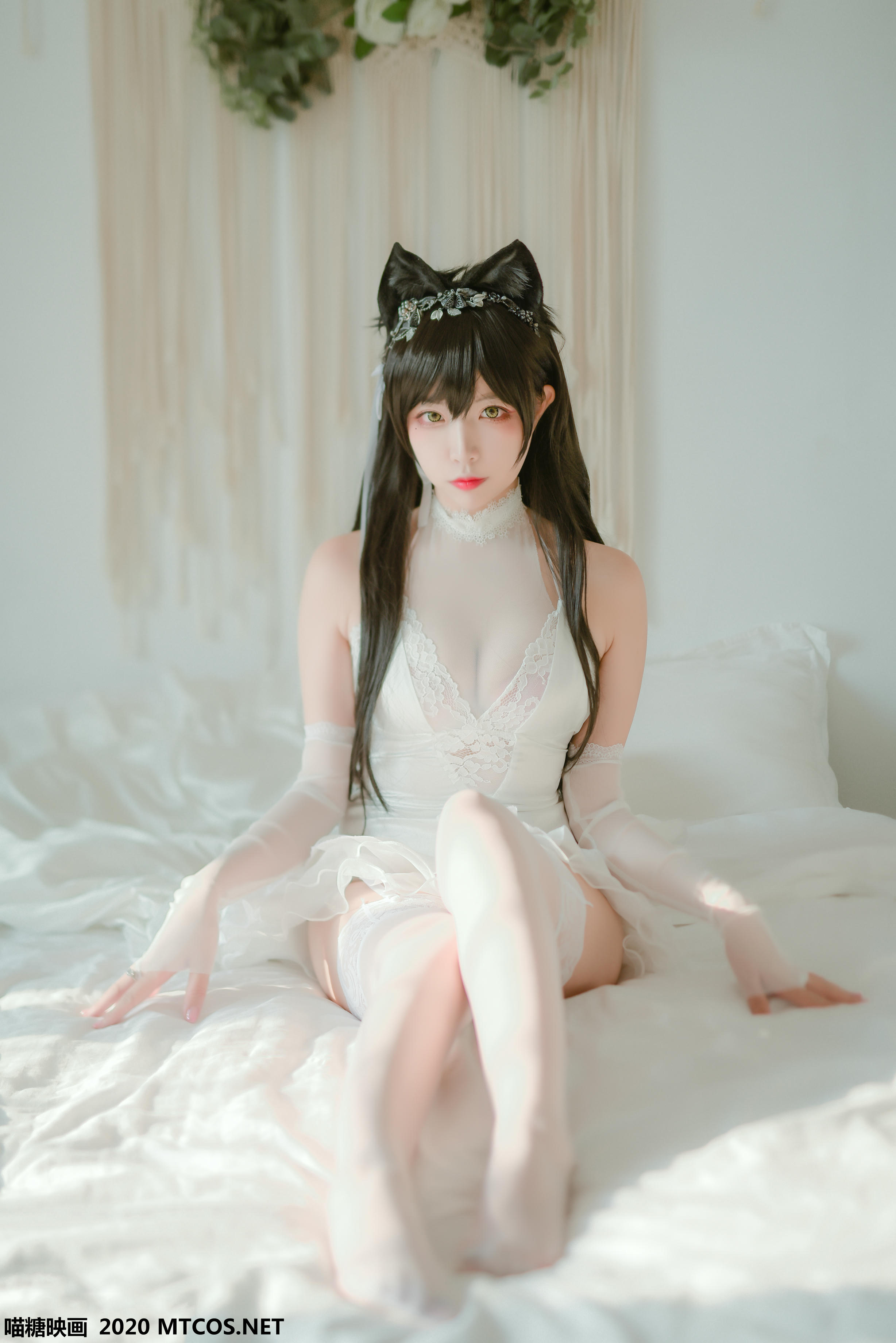 [喵糖映画] VOL.100 婚纱爱宕[40P／972MB]_第1集